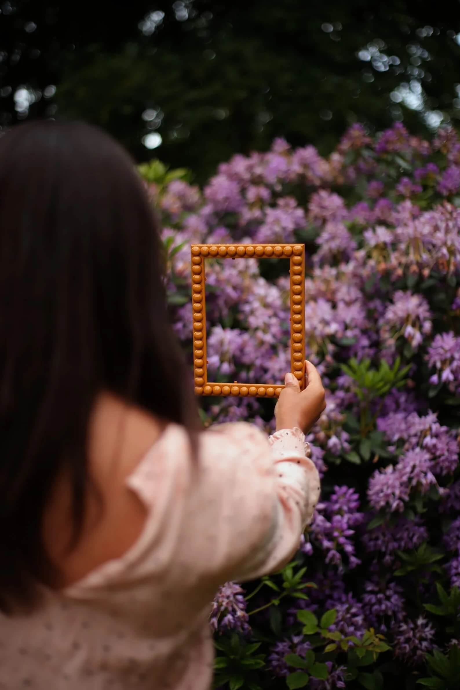 Mustard Bobbin Frame
