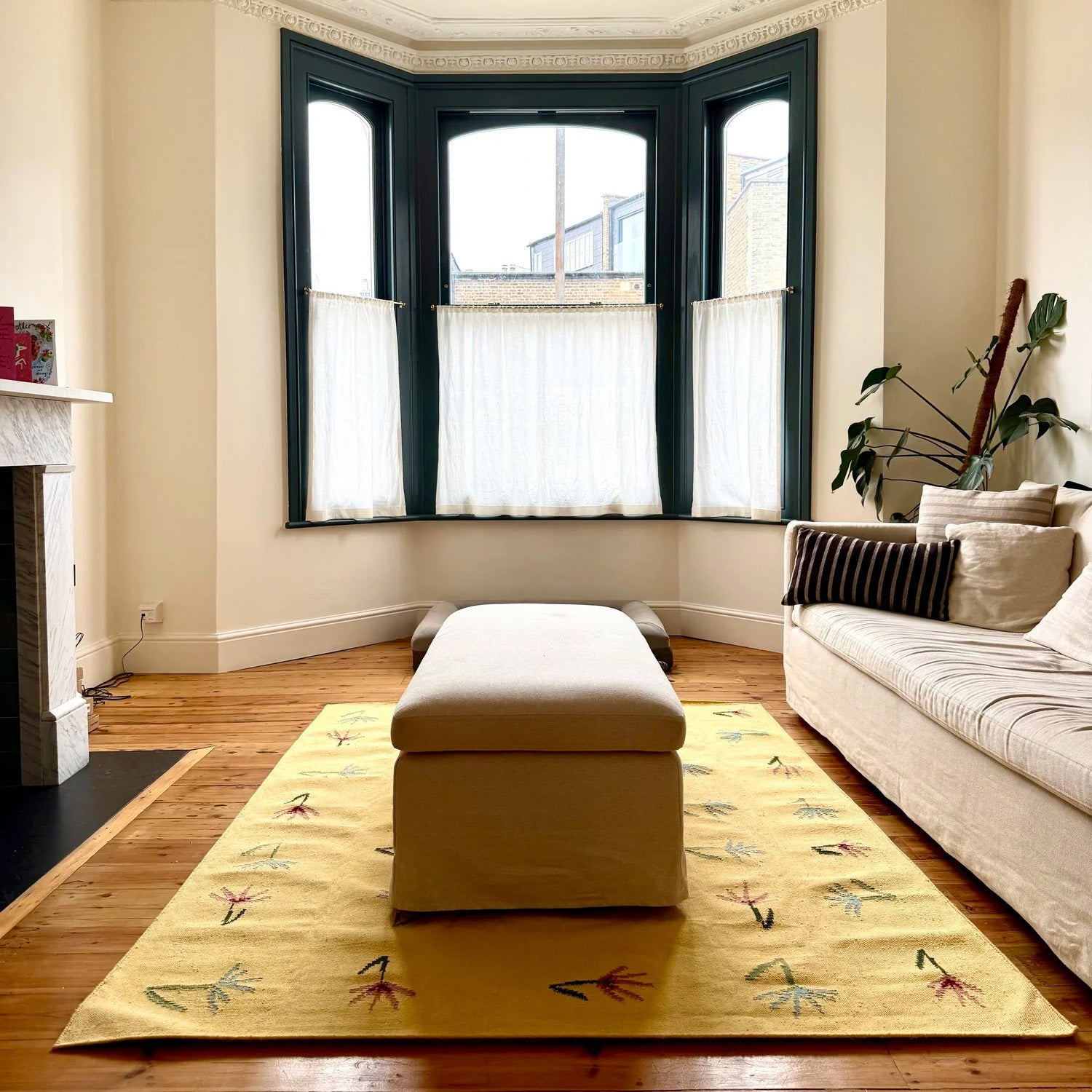 The Wildflowers Rug in Yellow