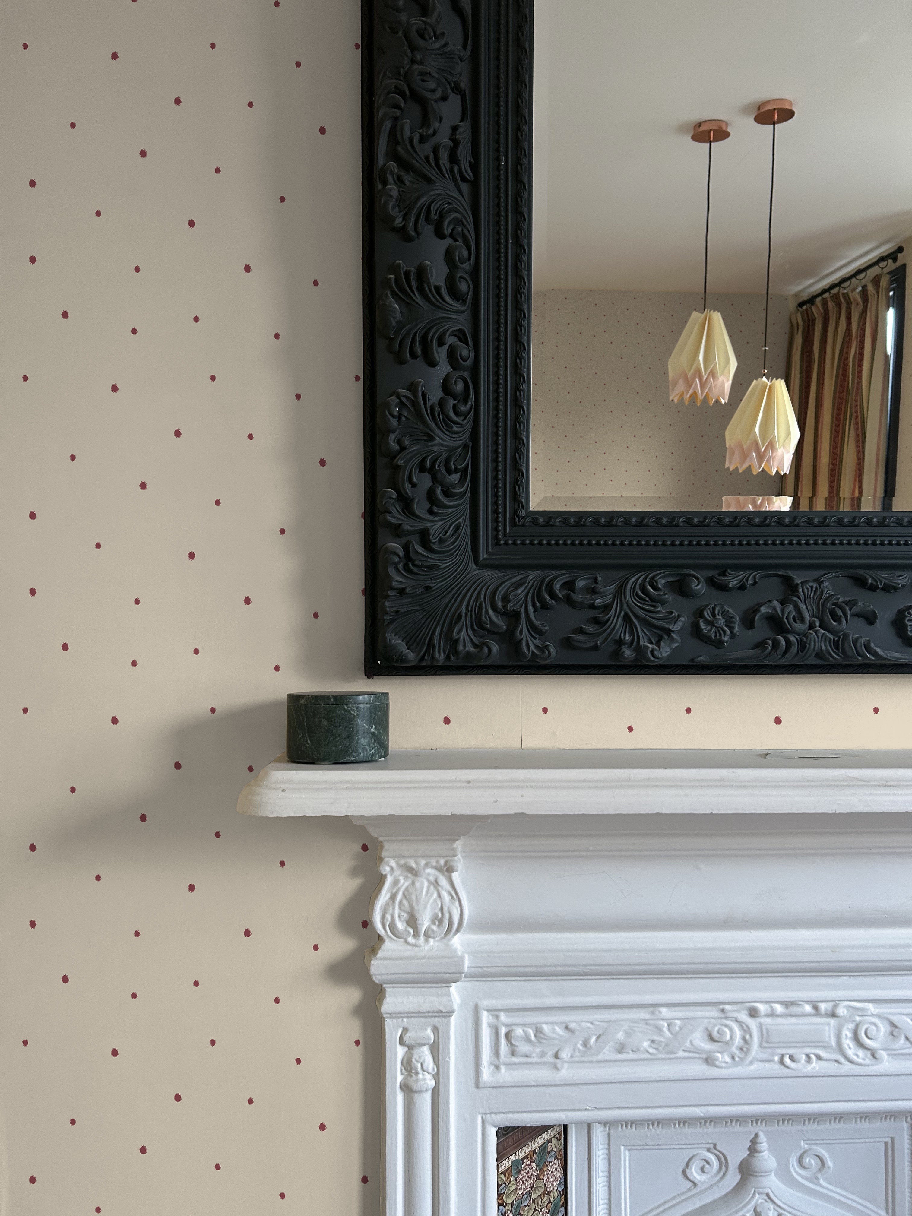 Dolce Daisies Wallpaper, Pavlova, Roll