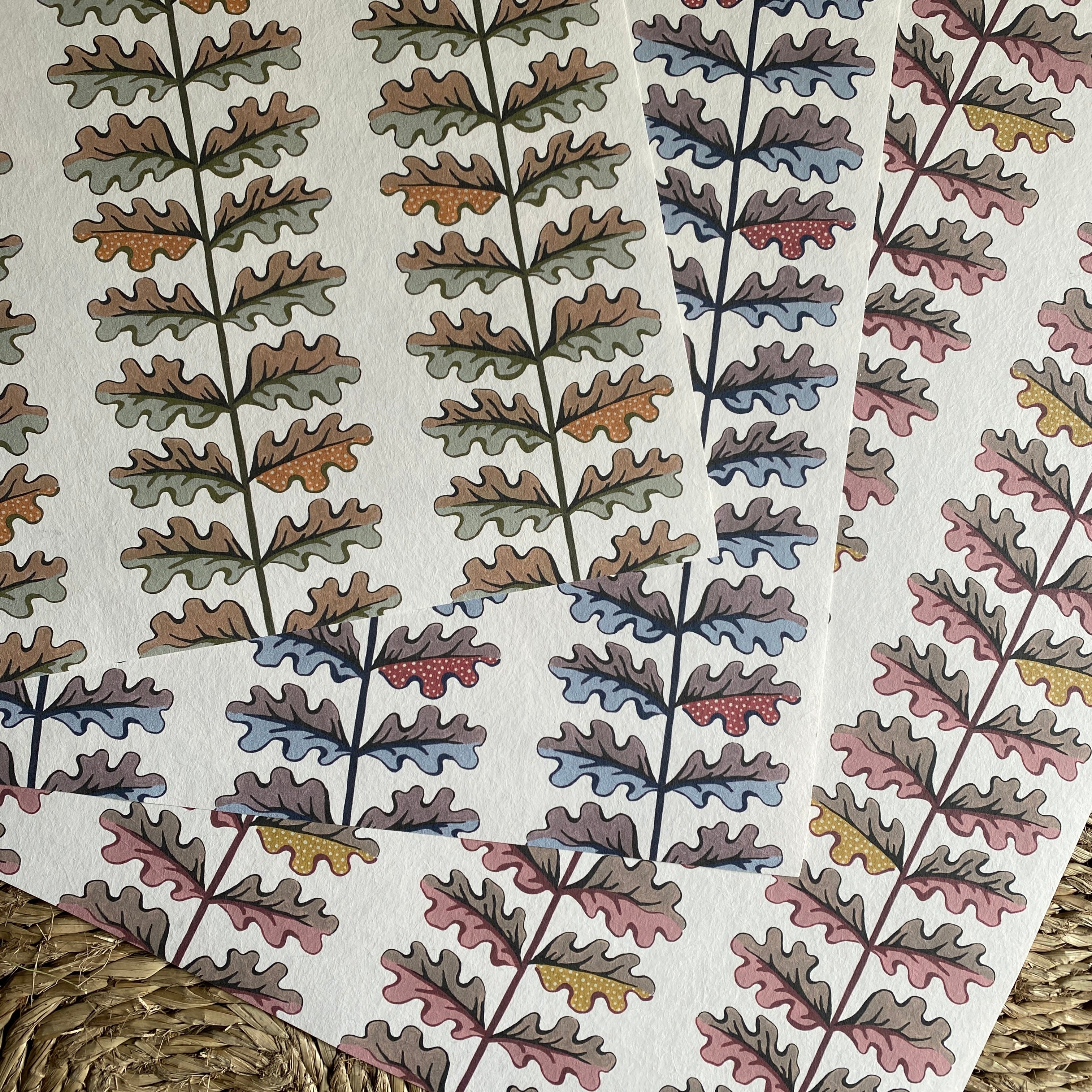 Quercus Wallpaper | Rhubarb