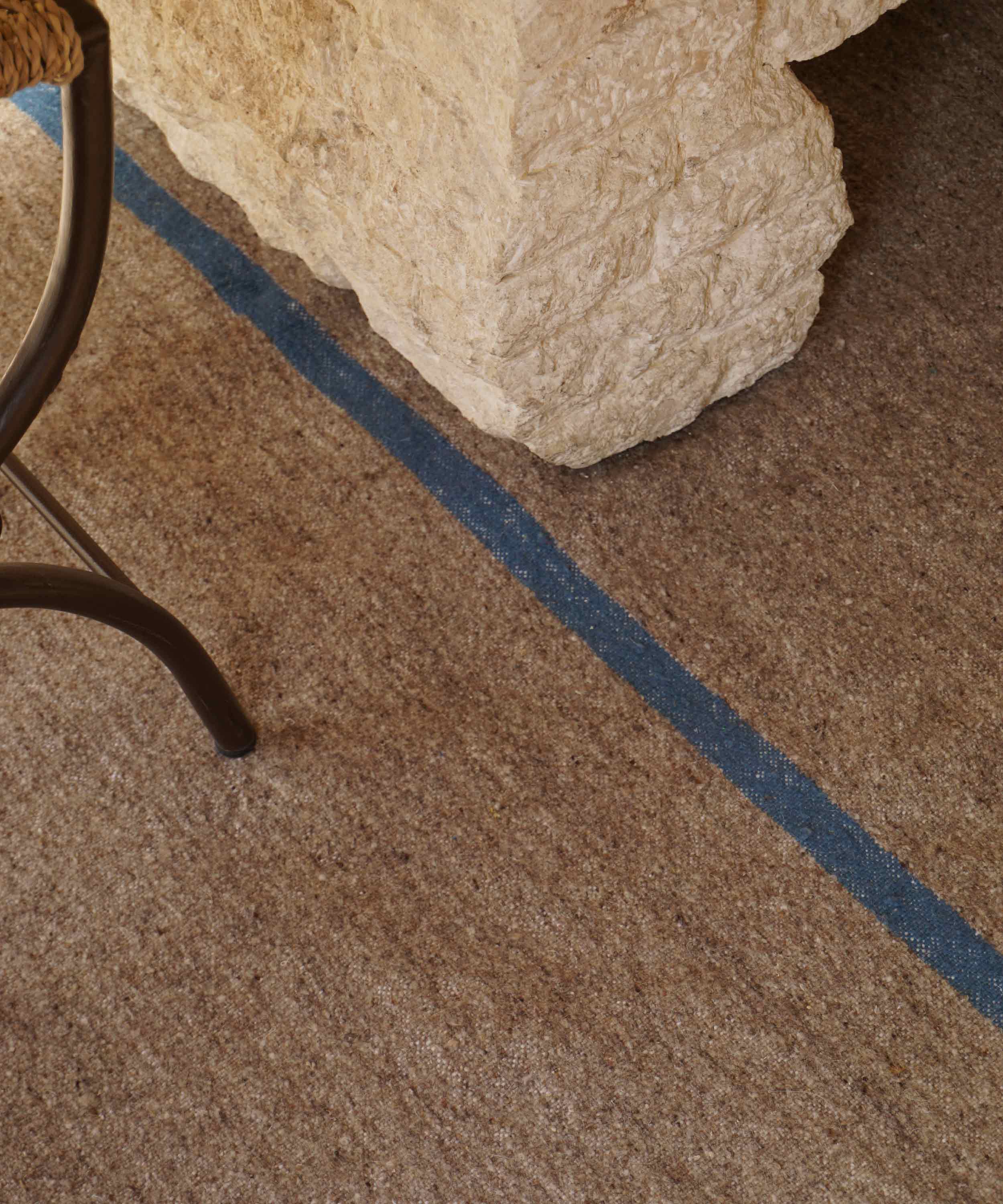 IWI RUG