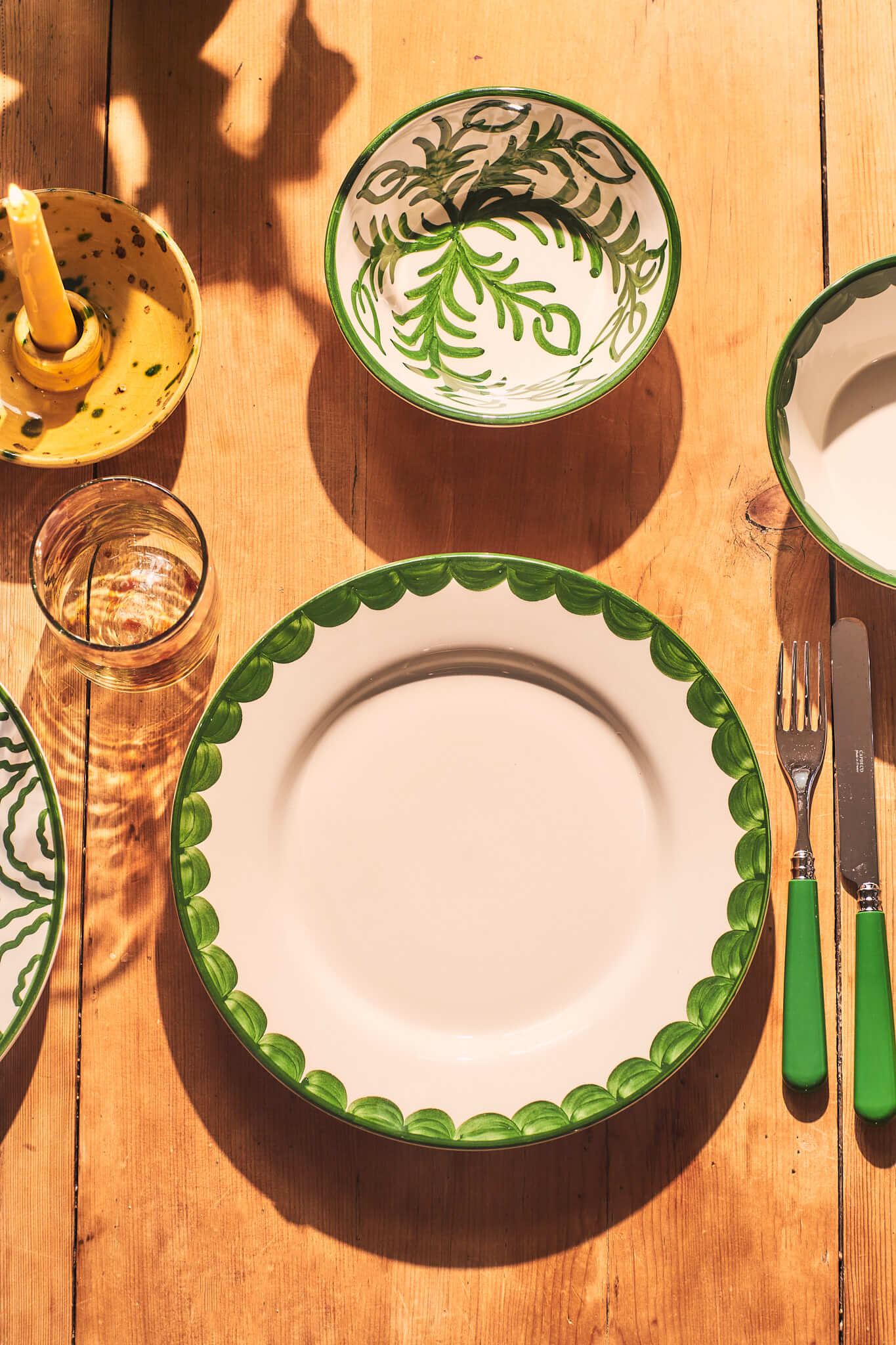 Green Scallop Dinner Plate