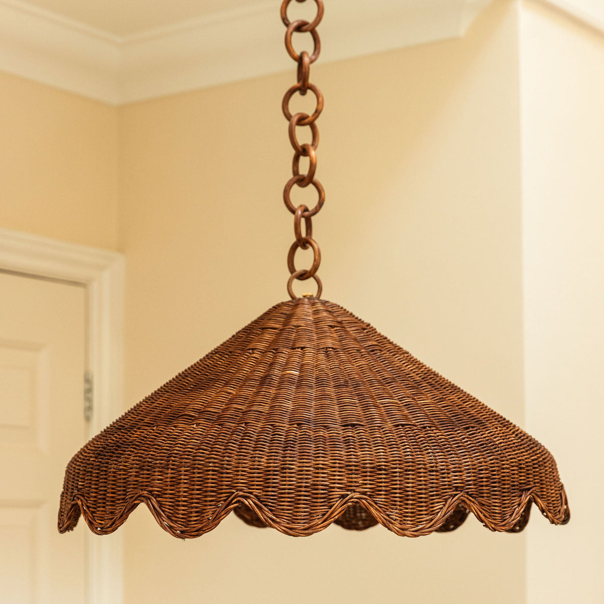 Lily Scalloped Pendant Shade
