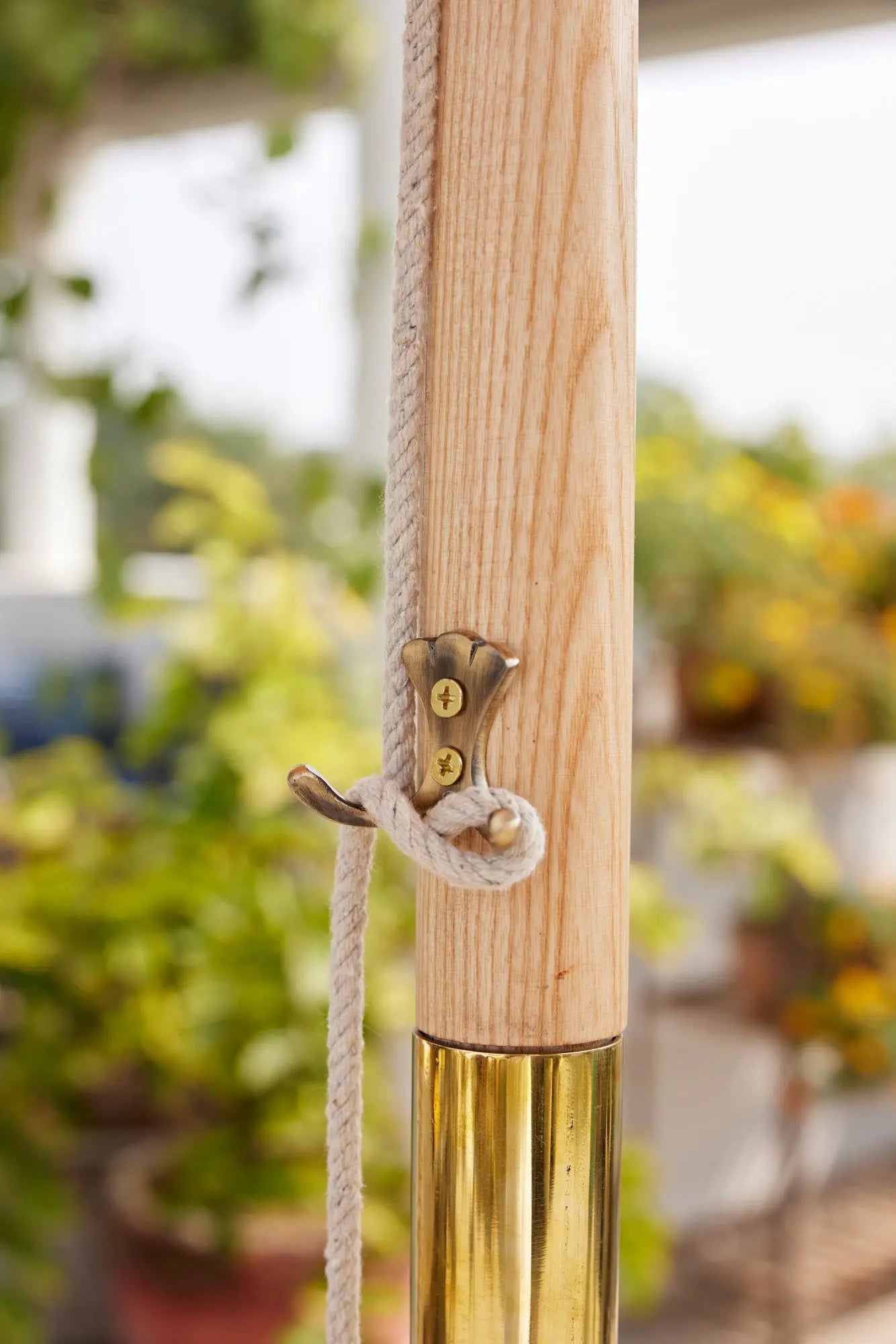 Horkesley Luxury Garden Parasol | Anaar Bliss