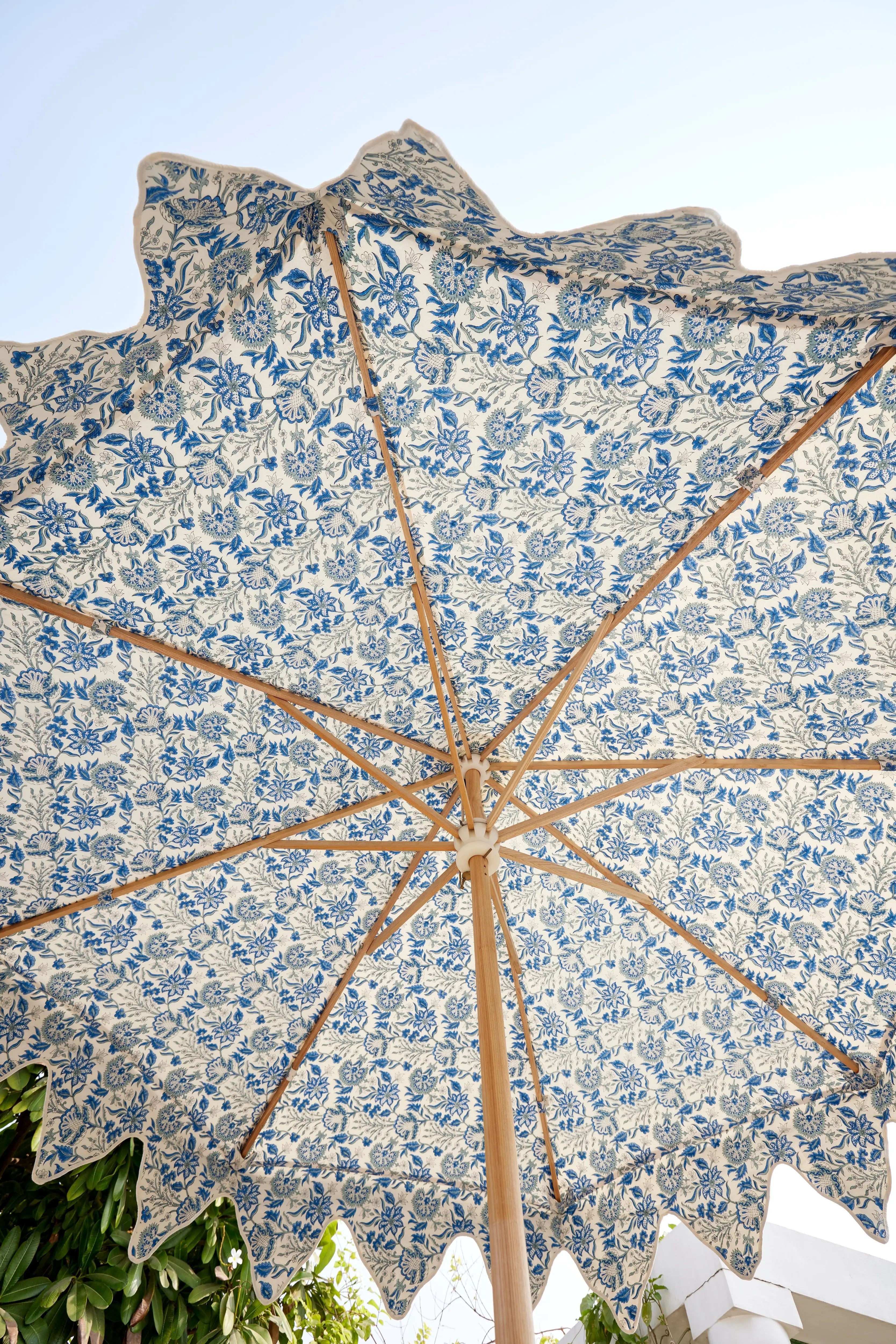 Horkesley Garden Parasol | Blue Skies