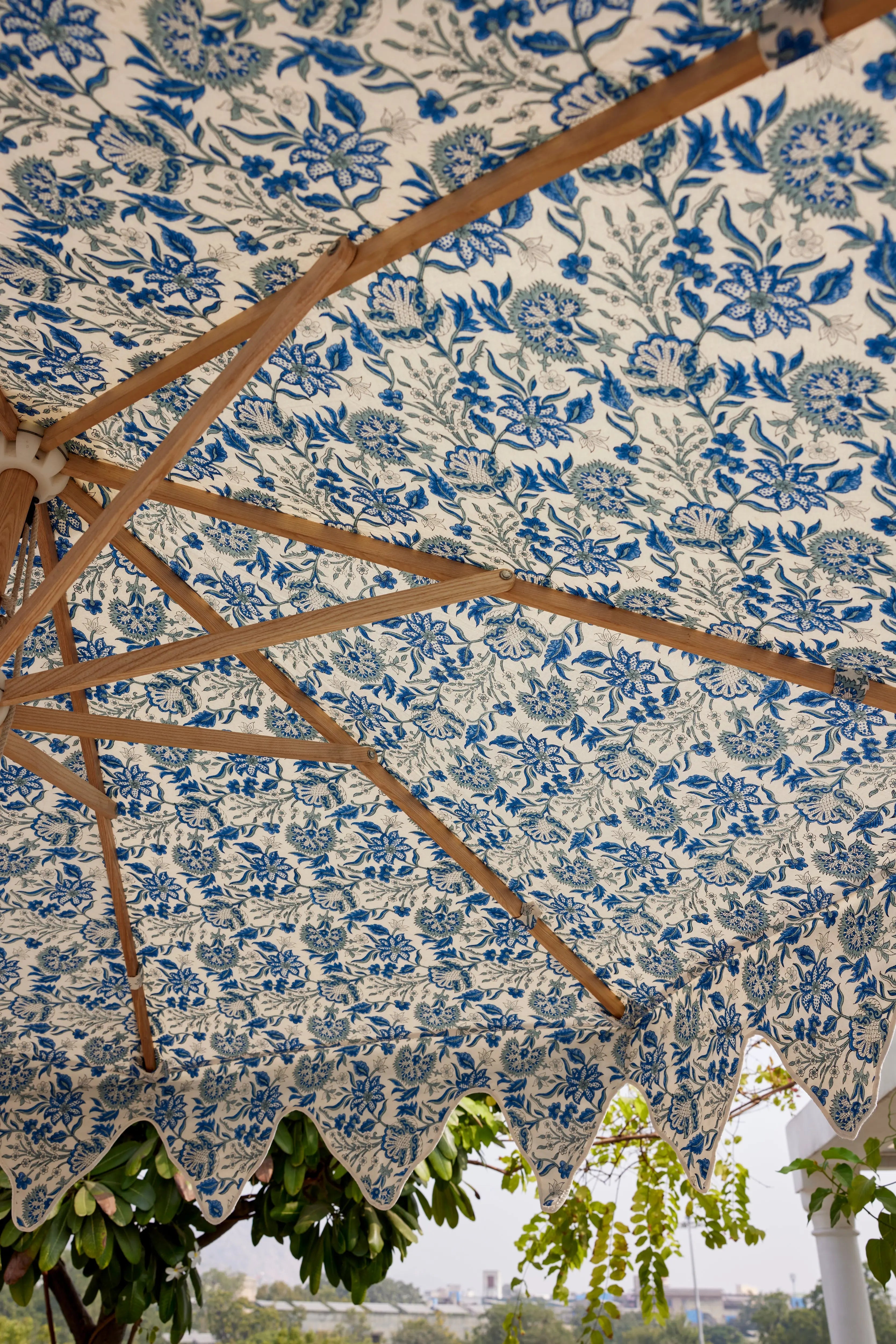 Horkesley Garden Parasol | Blue Skies