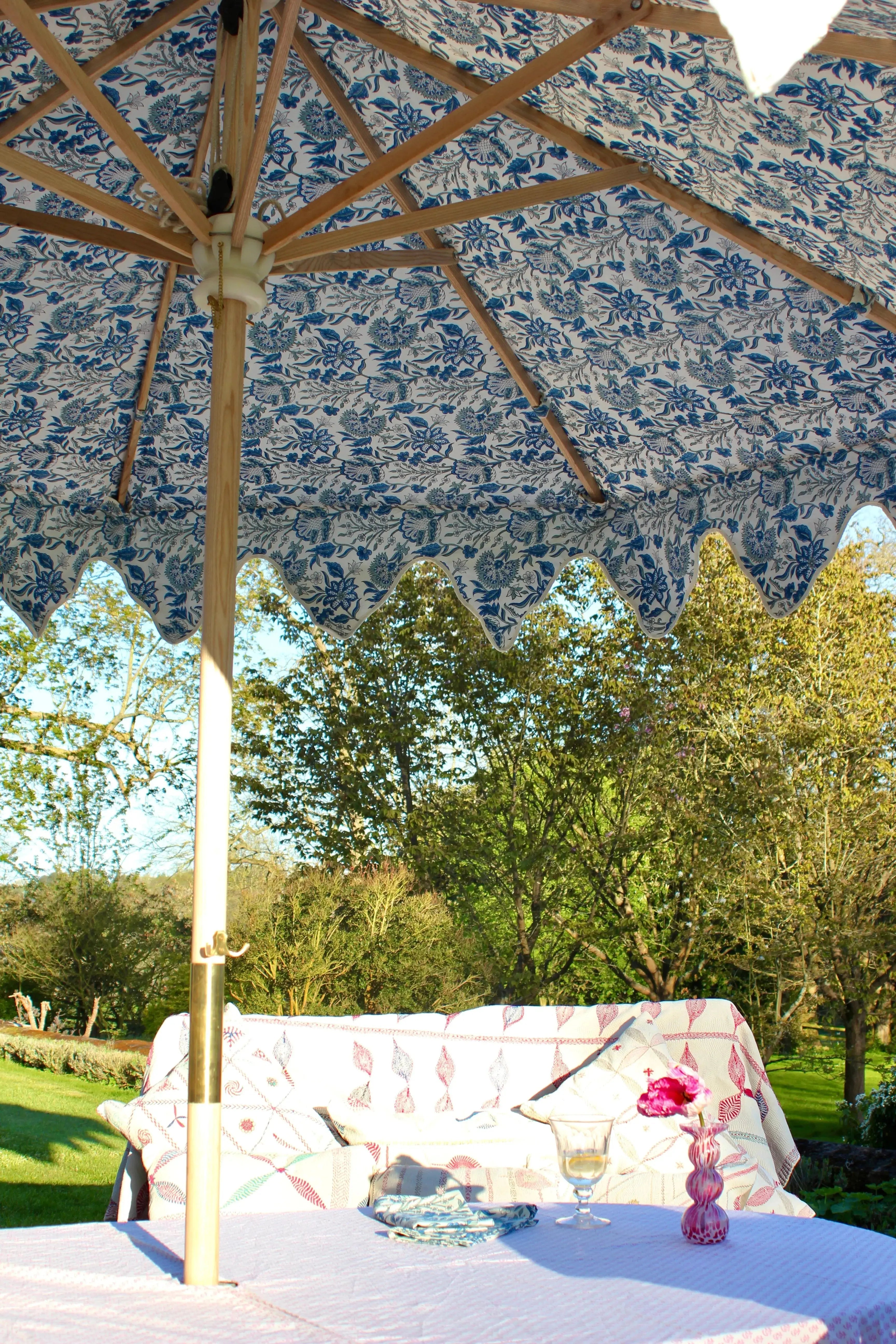 Horkesley Garden Parasol | Blue Skies