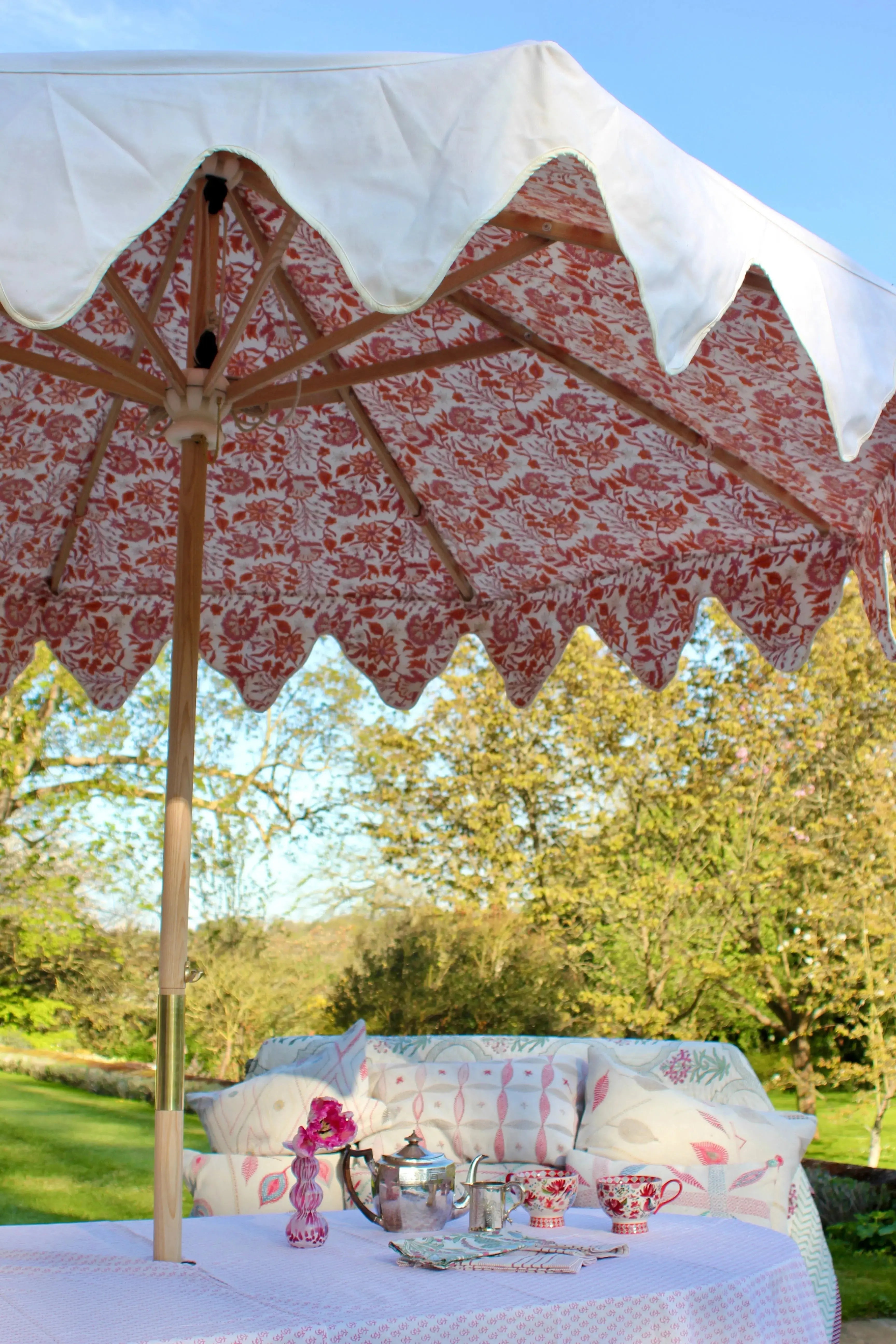 Horkesley Garden Parasol | Festival