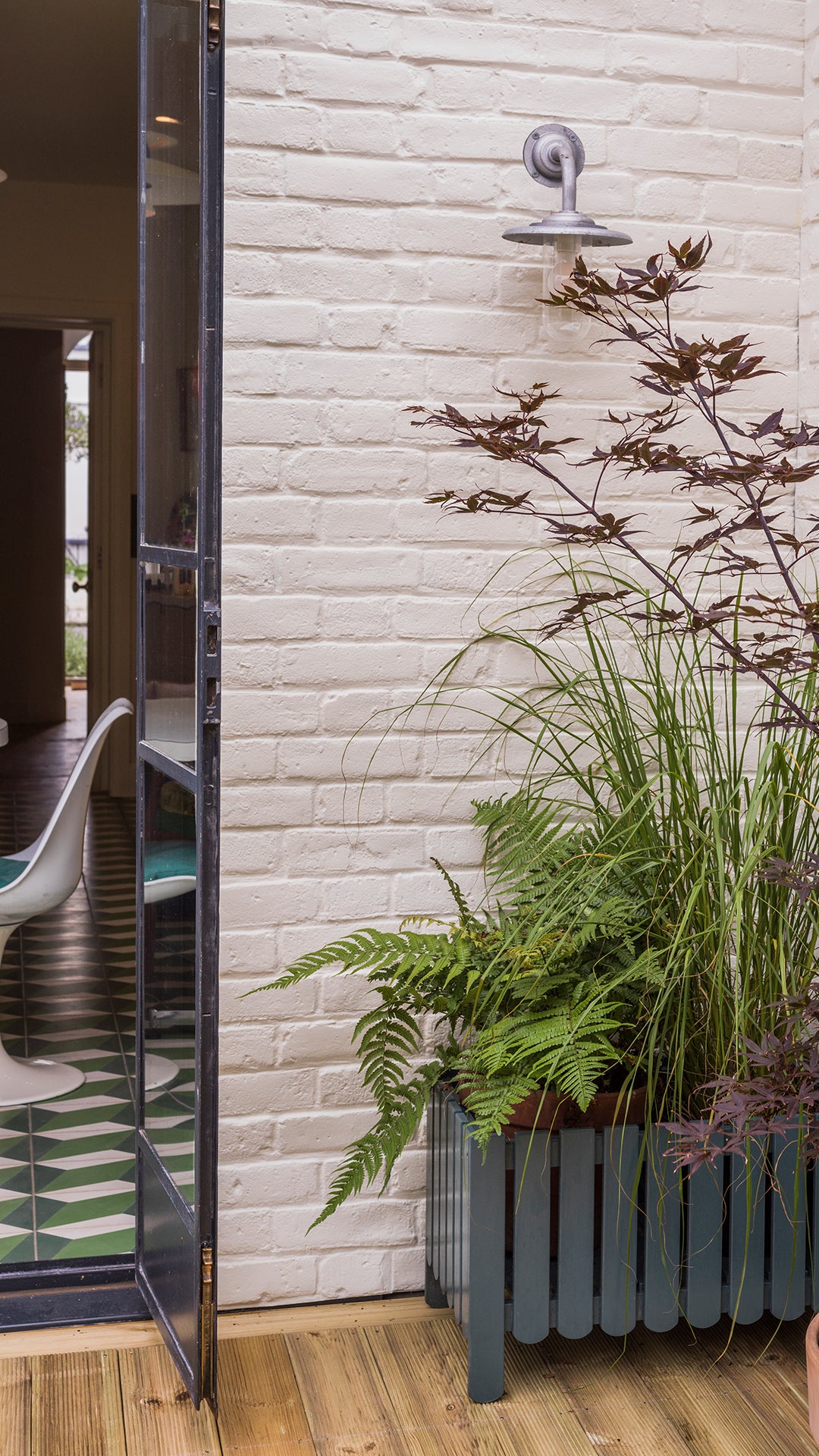 School House White No.291