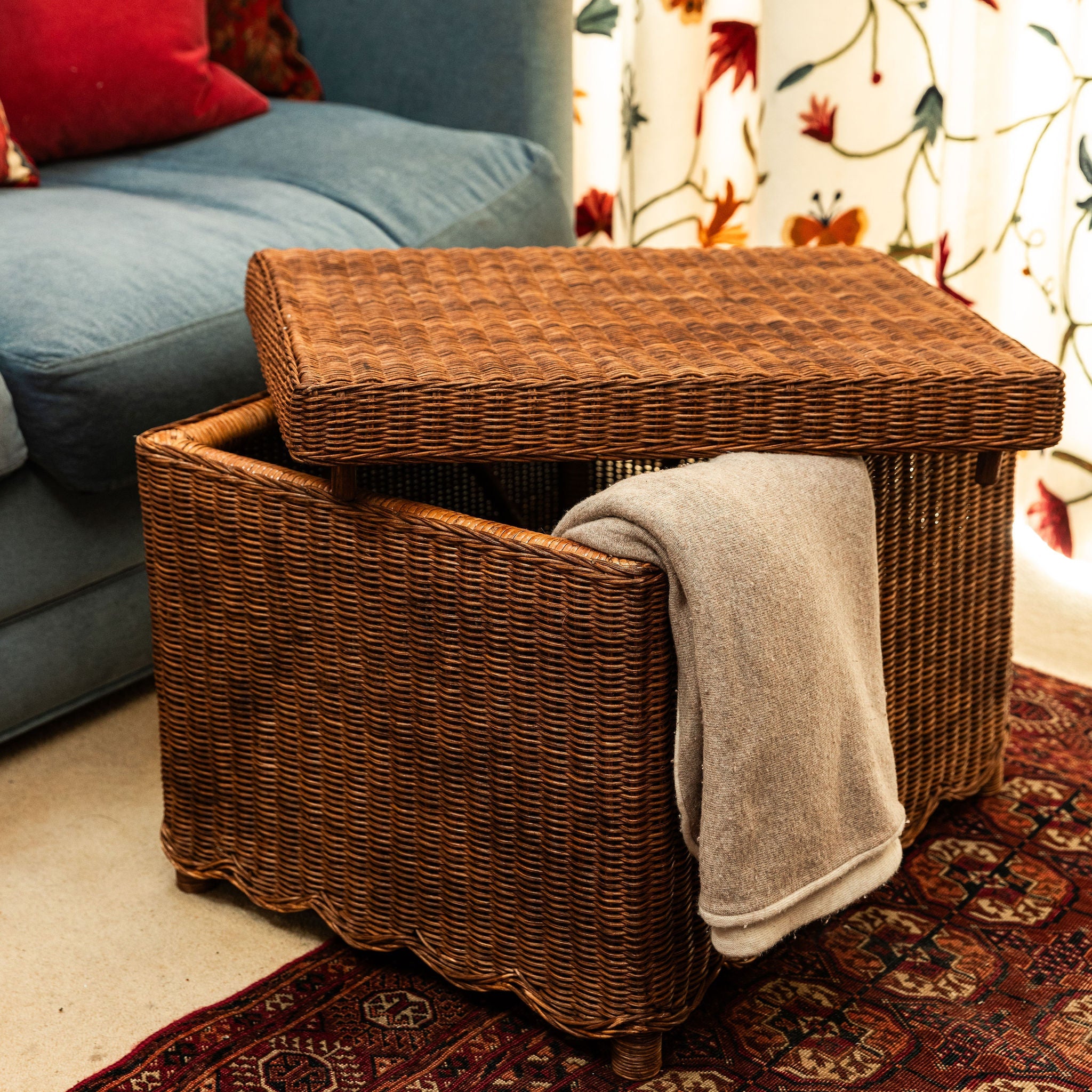 Nina Rattan Scalloped Ottoman