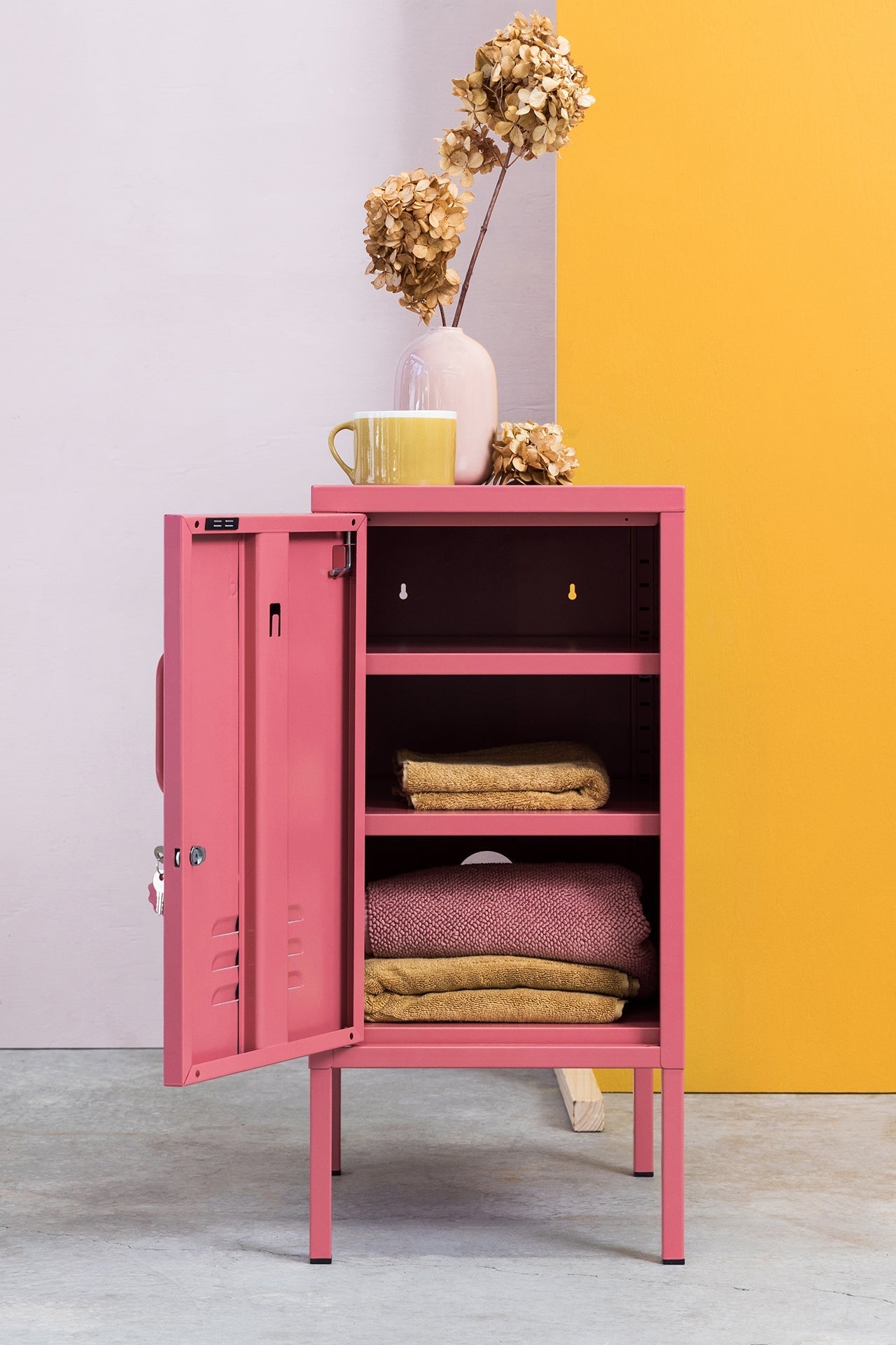 Shorty Locker