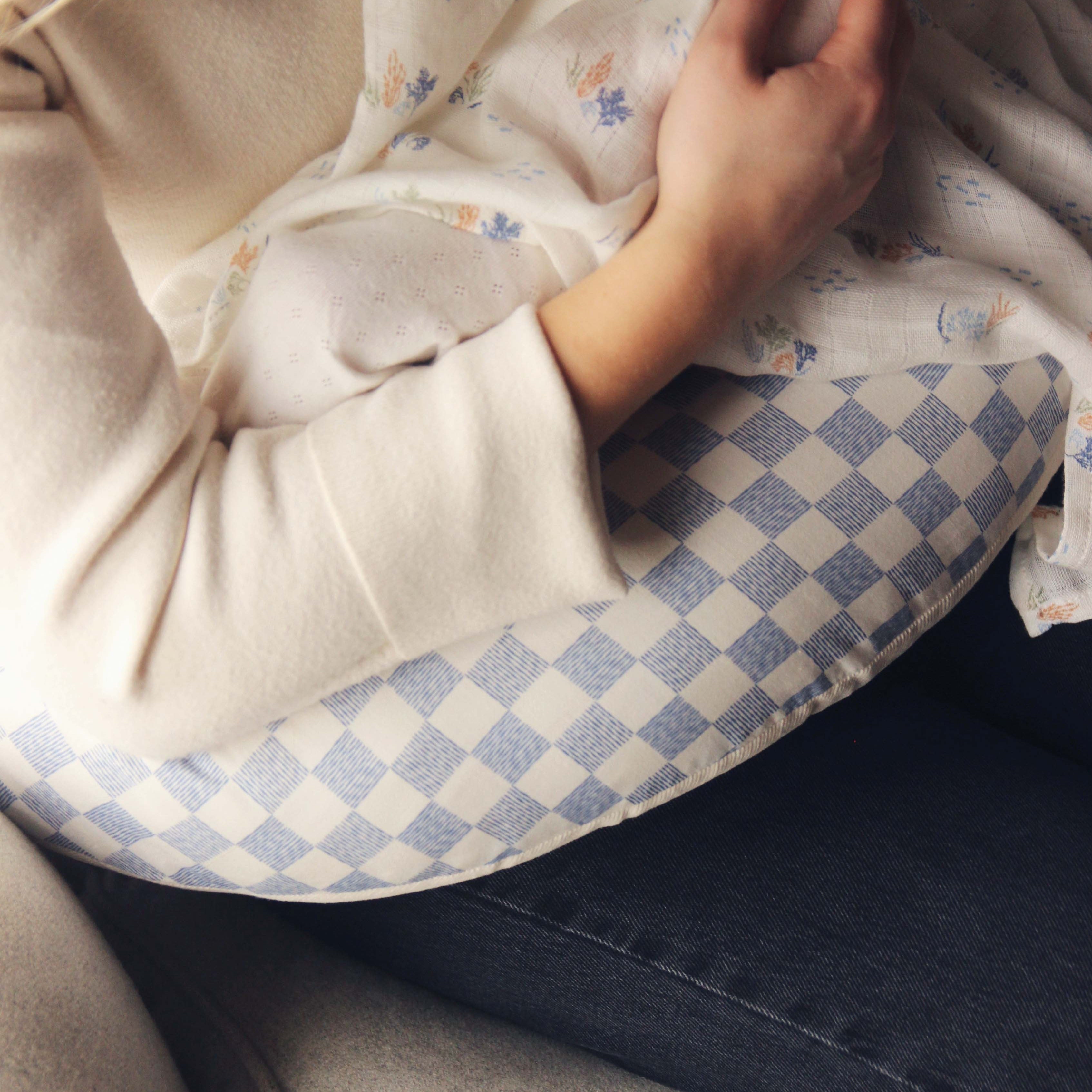 Nursing Pillow - Waves