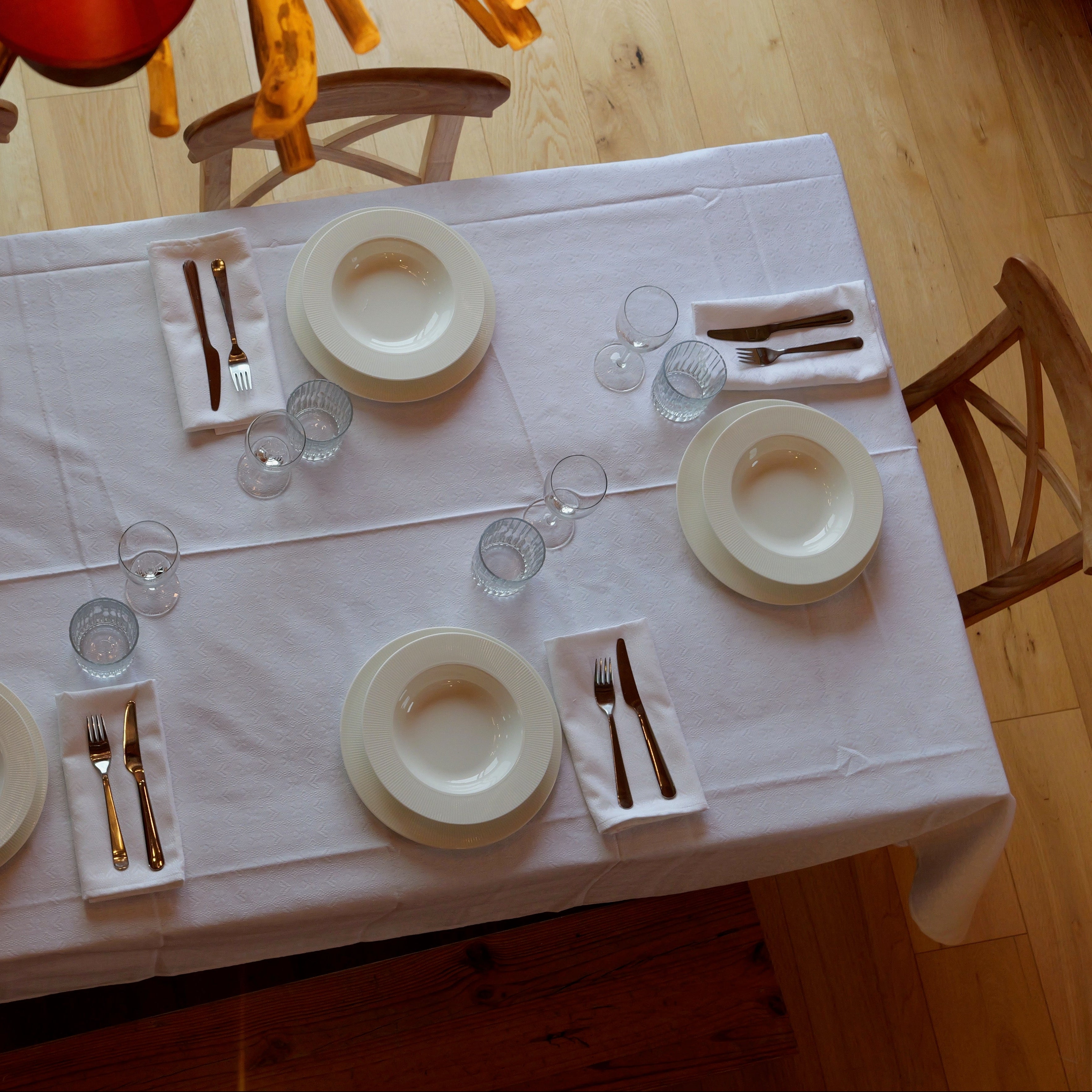 White Alpine Chalet Cotton Gingham Tablecloth