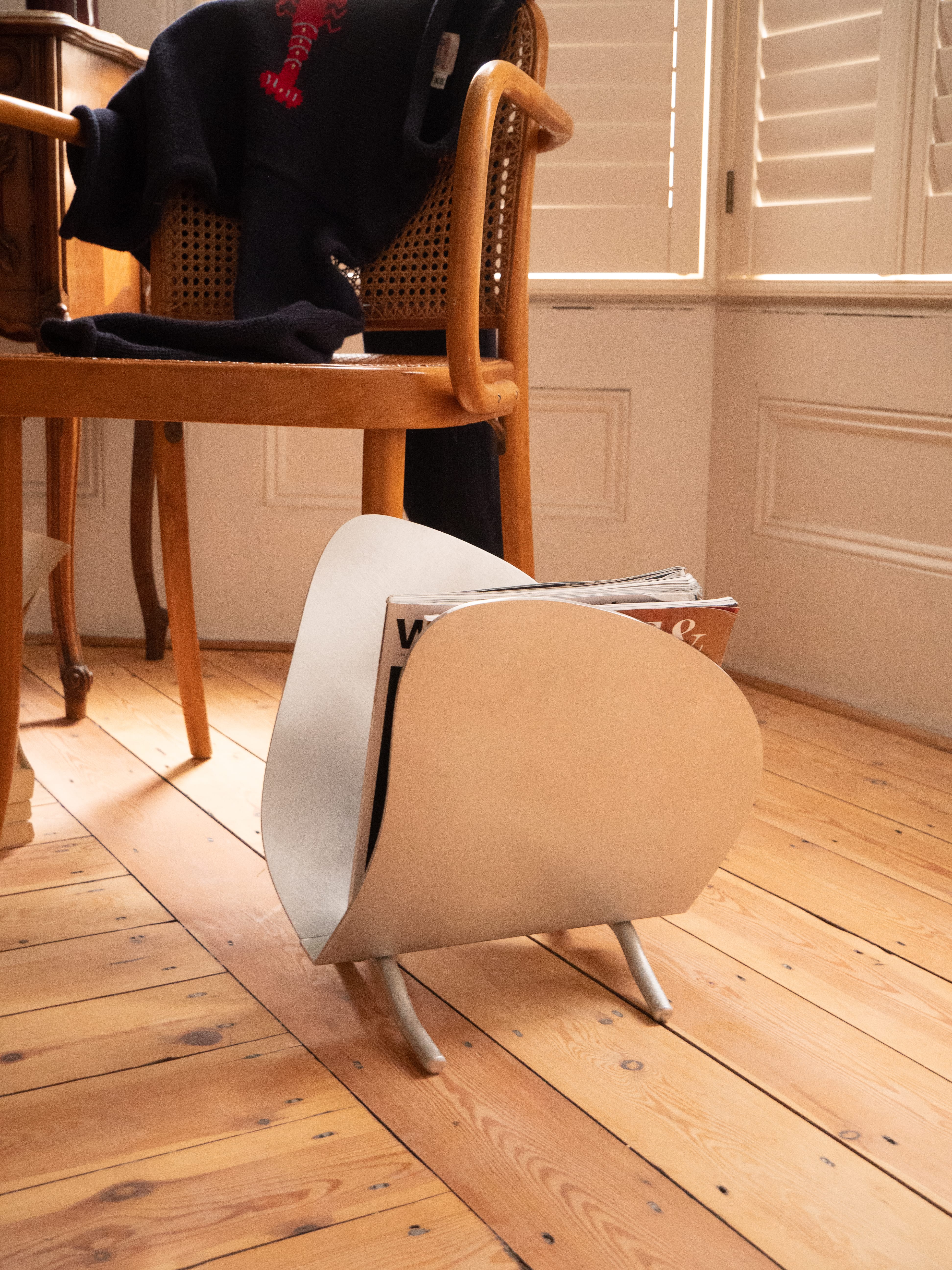 Magazine rack