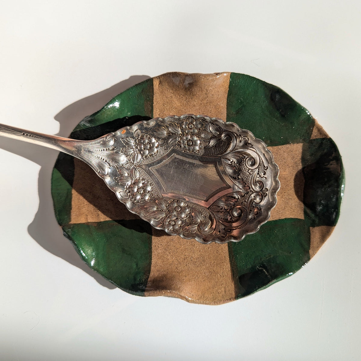 Checked Wavy Spoon Rest