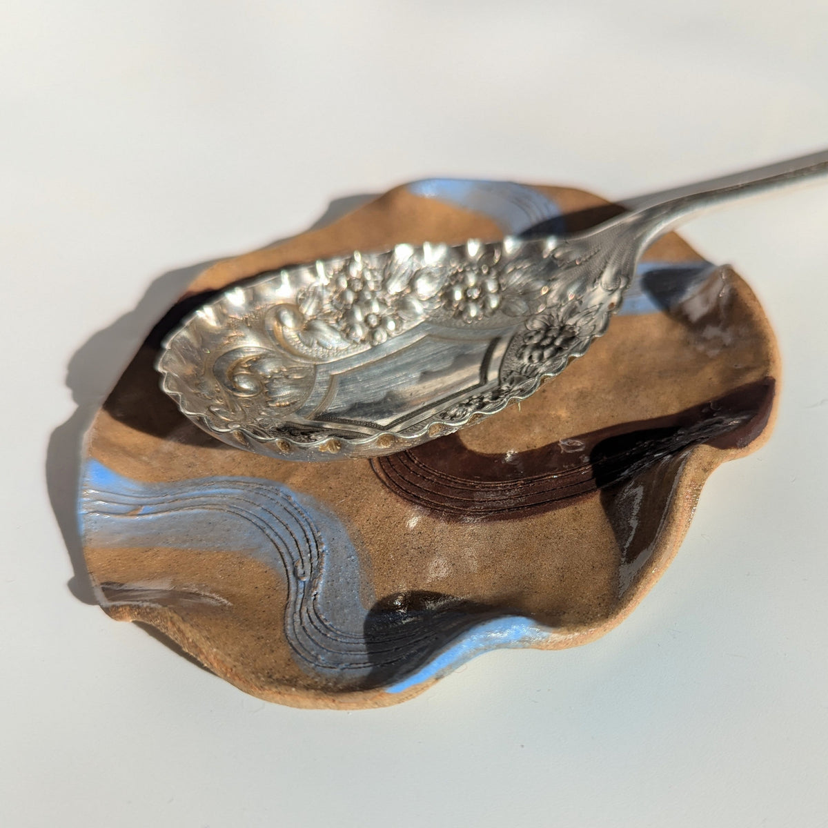 Checked Wavy Spoon Rest