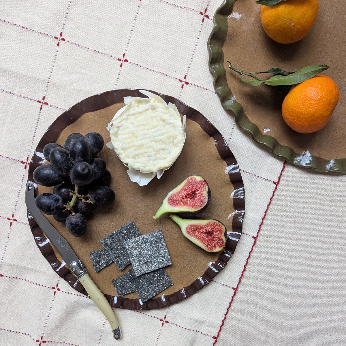 Smokey Olive Edged Frill Platter