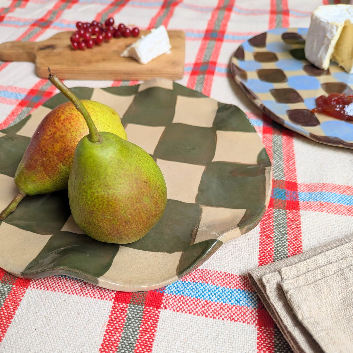 Olive Wavy Check Platter