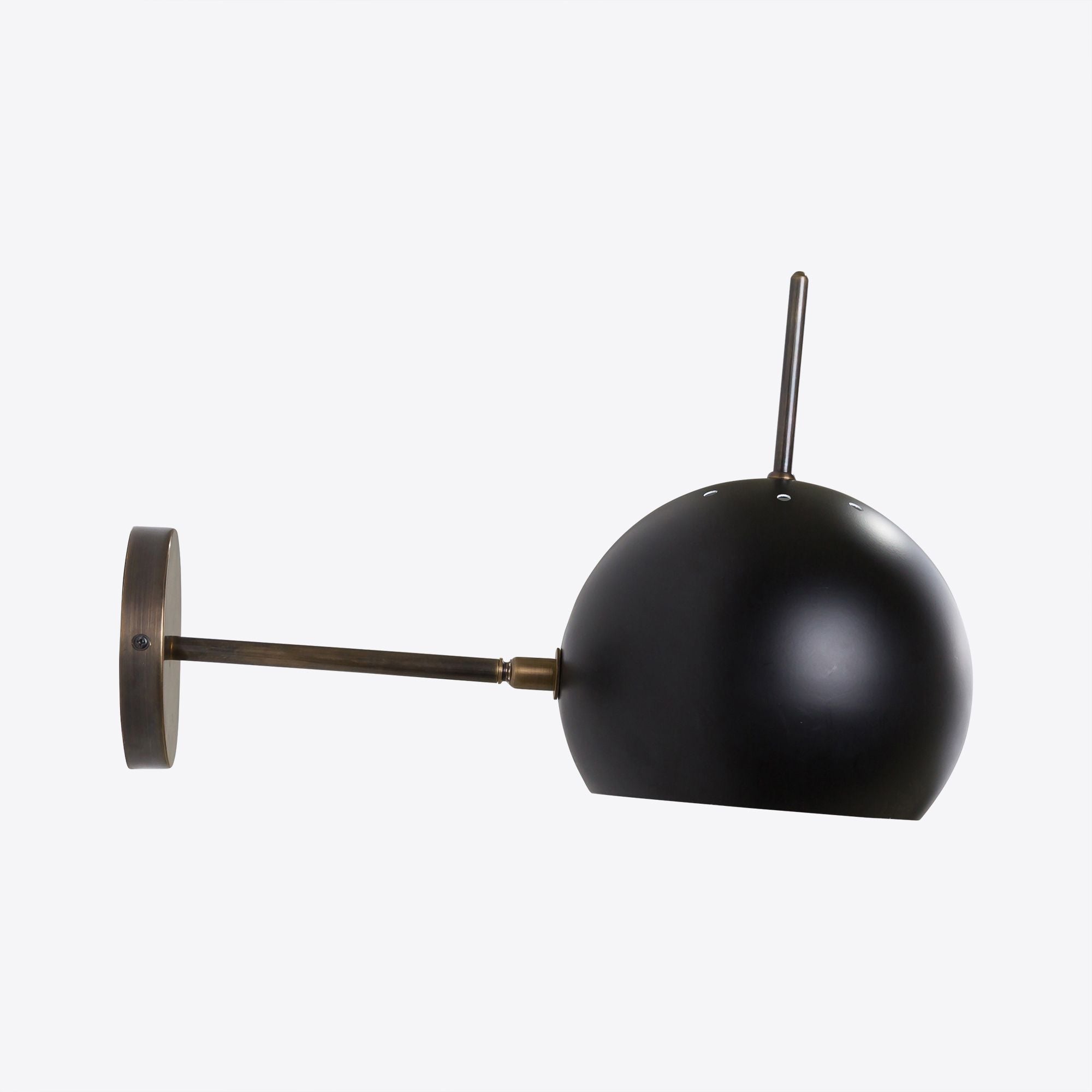 Ponti Wall Light