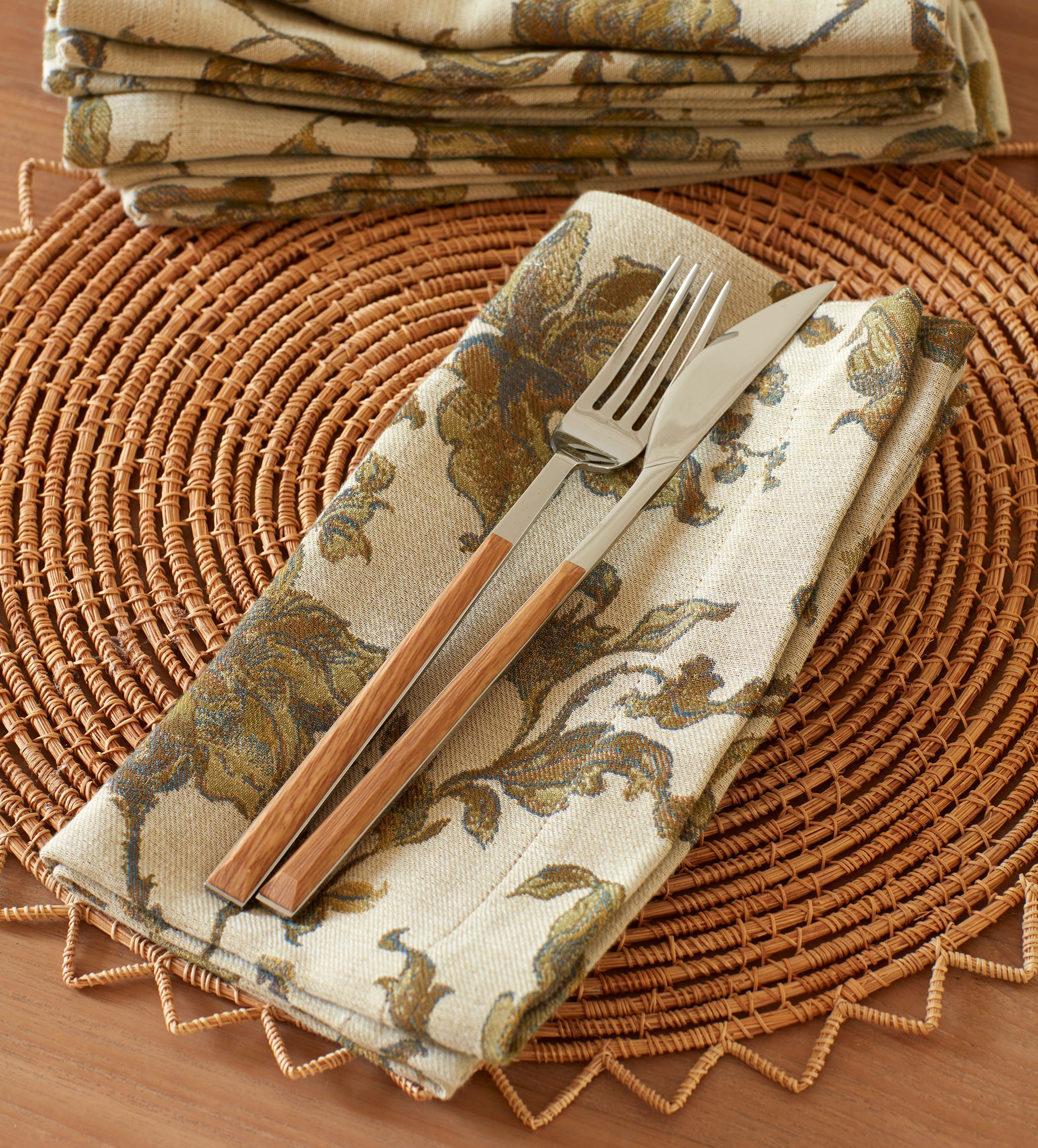 Rosie Floral Jacquard 100% Cotton Napkins - Set of 4