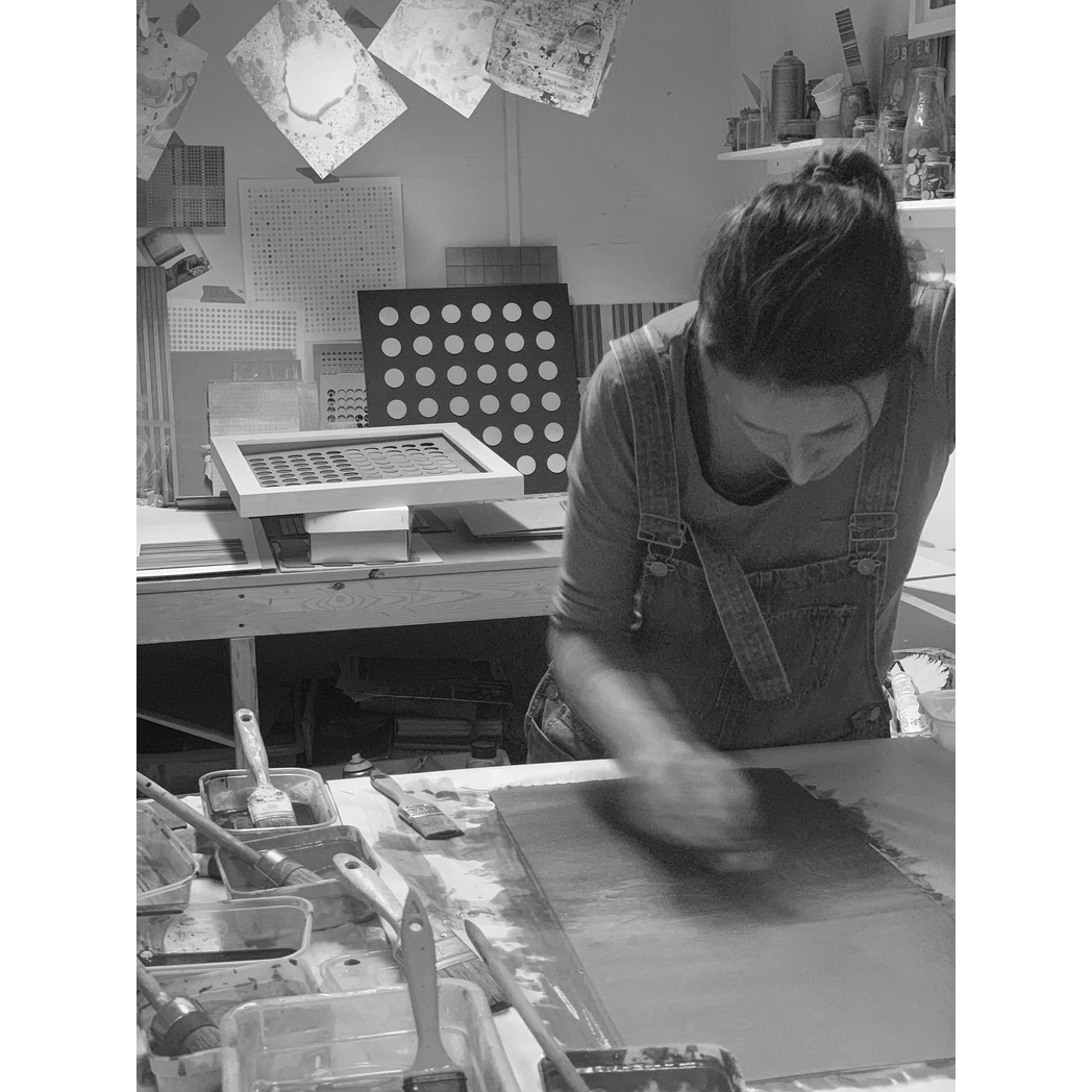 Blackandwhite5_3e602552-9992-48e4-bfc2-0b5996342bfb.jpg?output=png&maxage=31d&w=1048&h=1048&fit=contain&we&n=-1