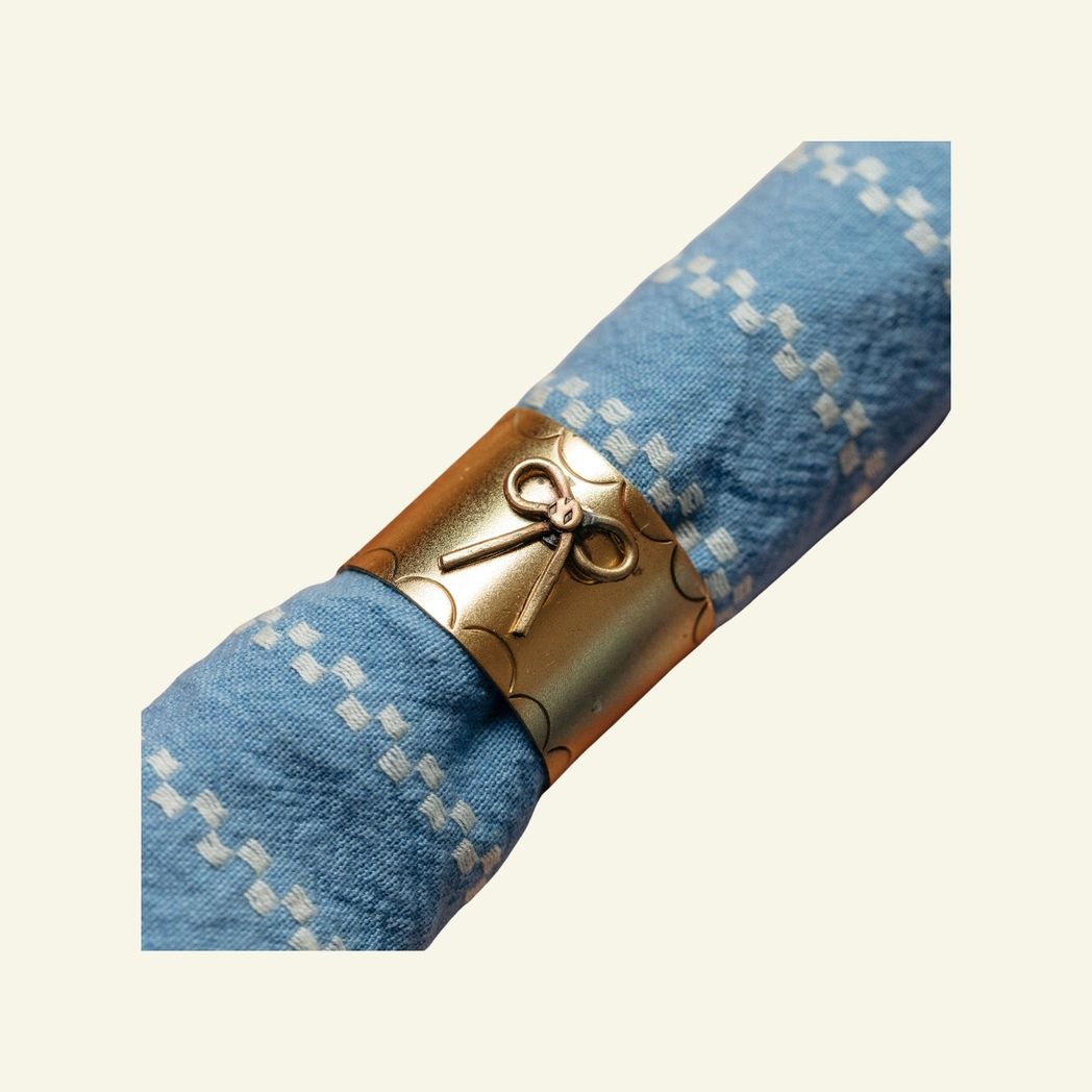 16.jpg?output=png&maxage=31d&w=1048&h=1048&fit=contain&we&n=-1