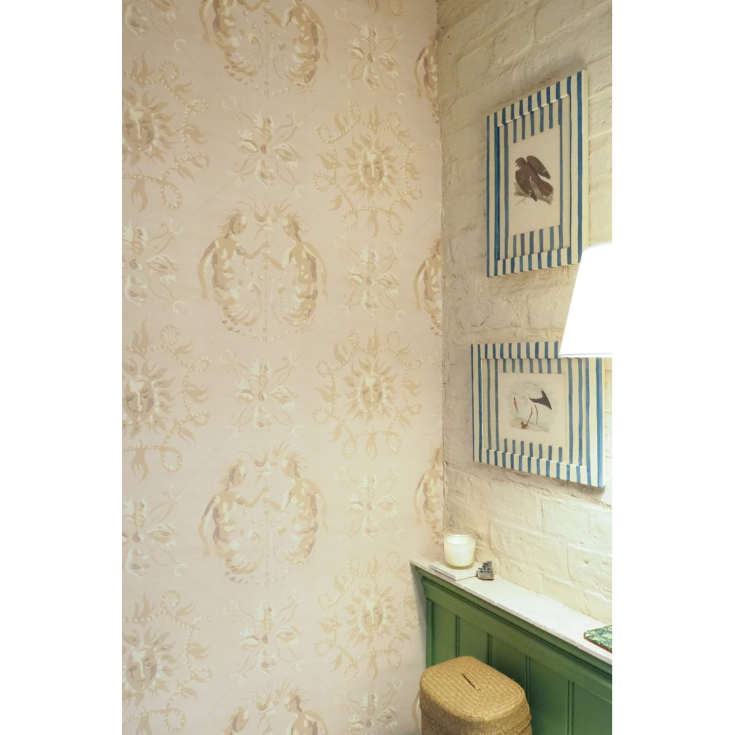 P1013939-scaled.jpg?output=png&maxage=31d&w=1048&h=1048&fit=contain&we&n=-1