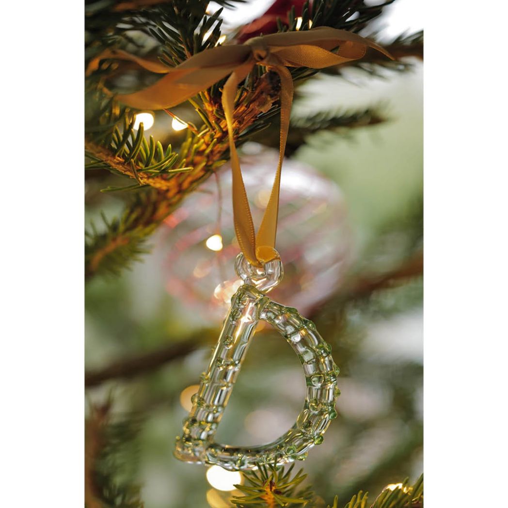 A-Z_Alphabet_Ornaments_D-2.jpg?output=png&maxage=31d&w=1048&h=1048&fit=contain&we&n=-1