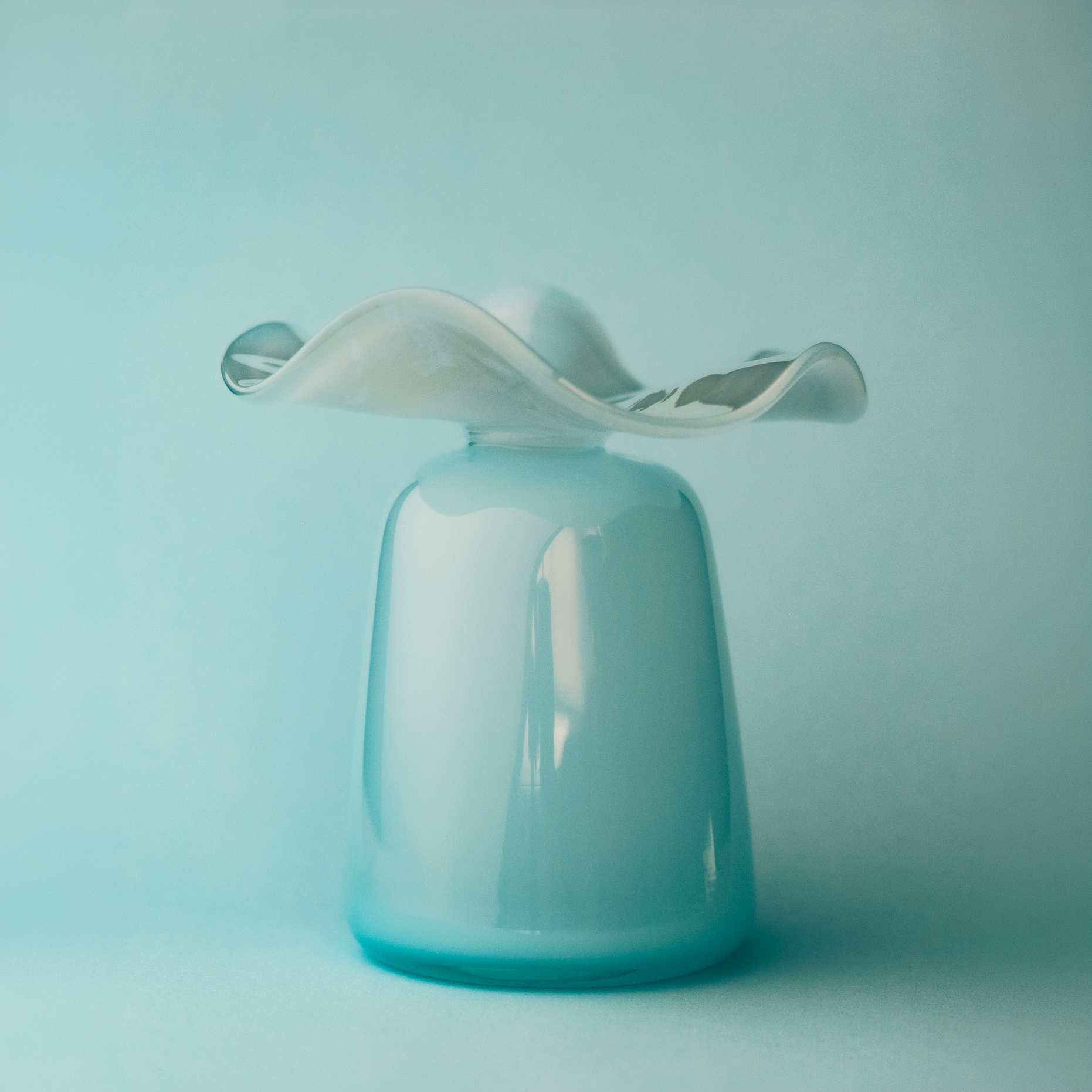 Handmade Glass Ruffle Bud Vase | Blue
