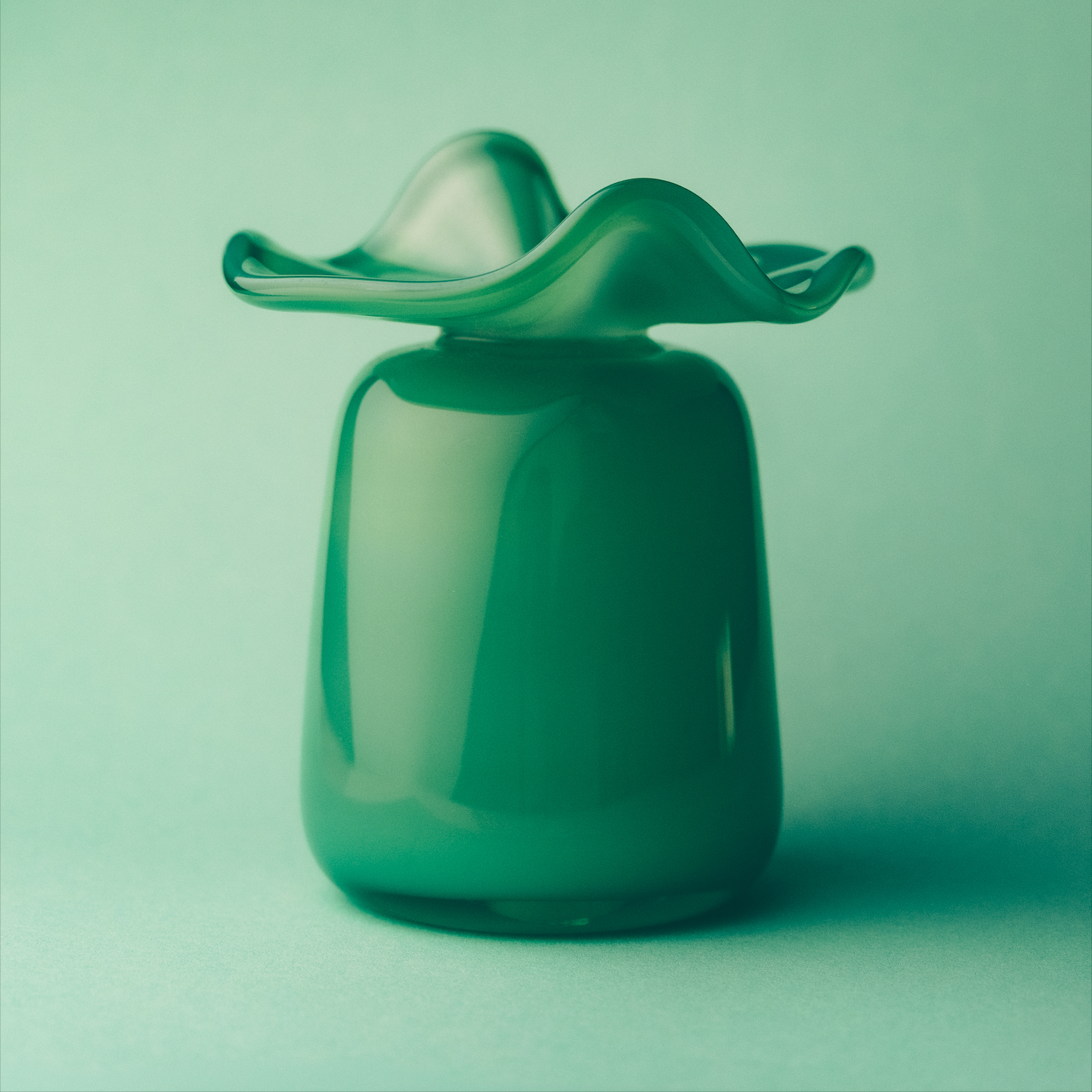Handmade Glass Ruffle Bud Vase | Teal