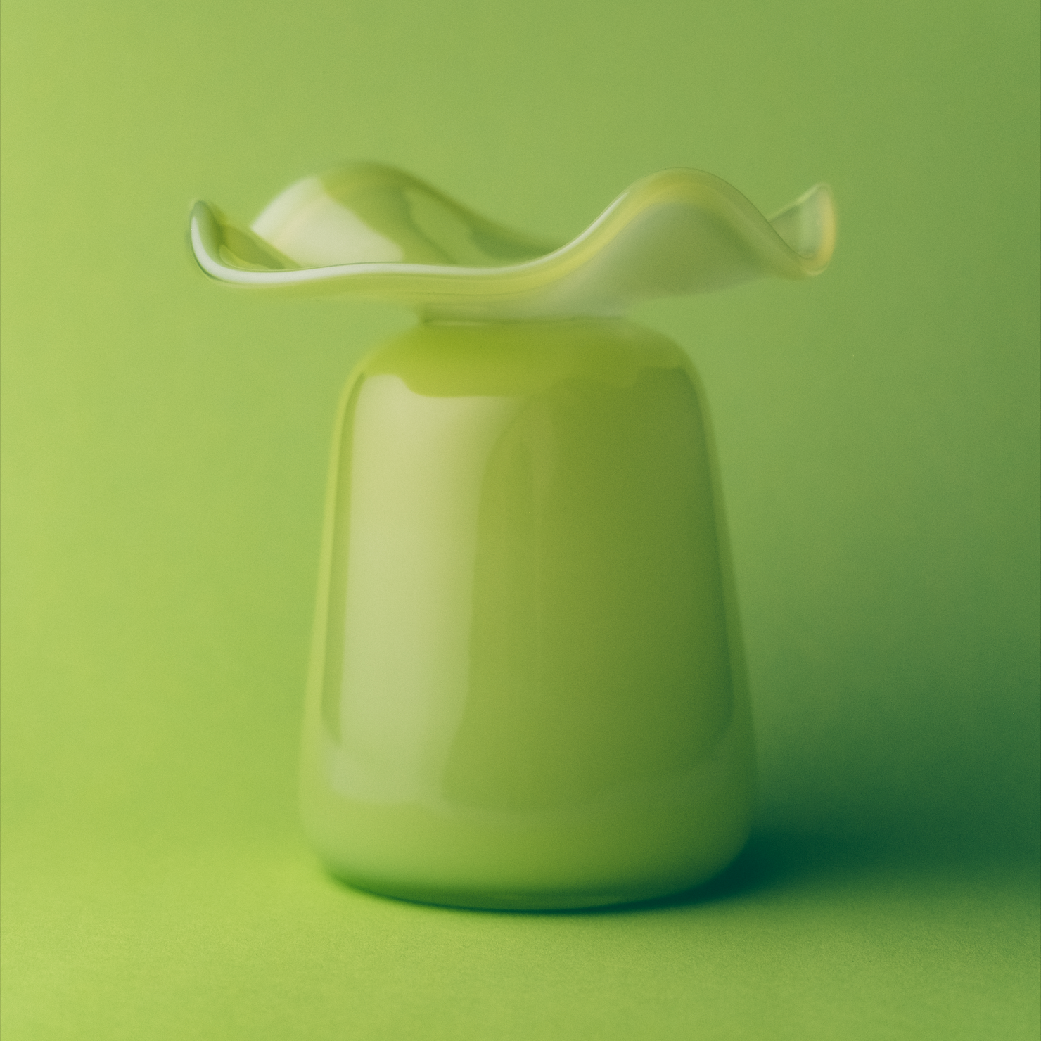 Handmade Glass Ruffle Bud Vase | Green