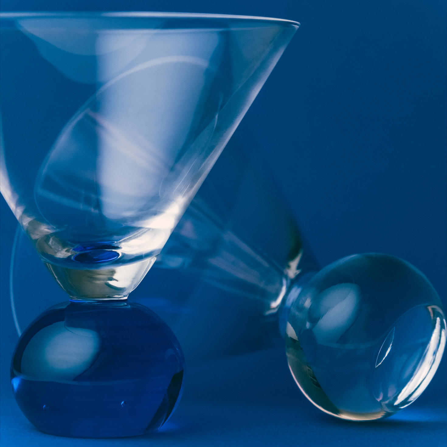 Cocktail Glasses in Cobalt Blue & Clear | Set of 2