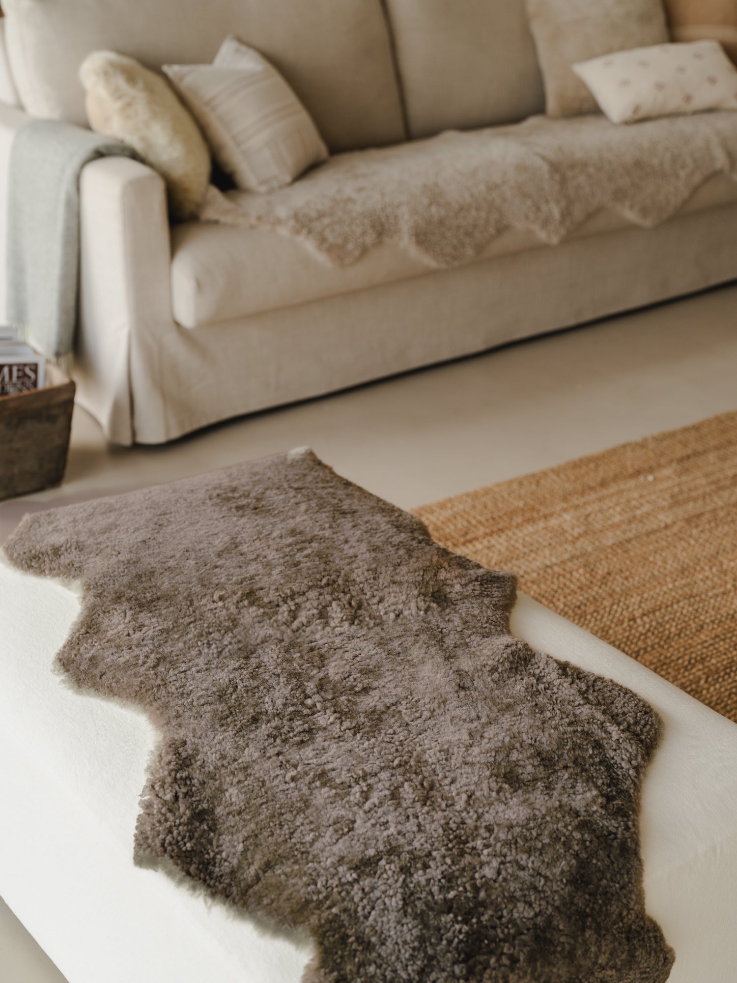 Double Shearling Rug - Fawn
