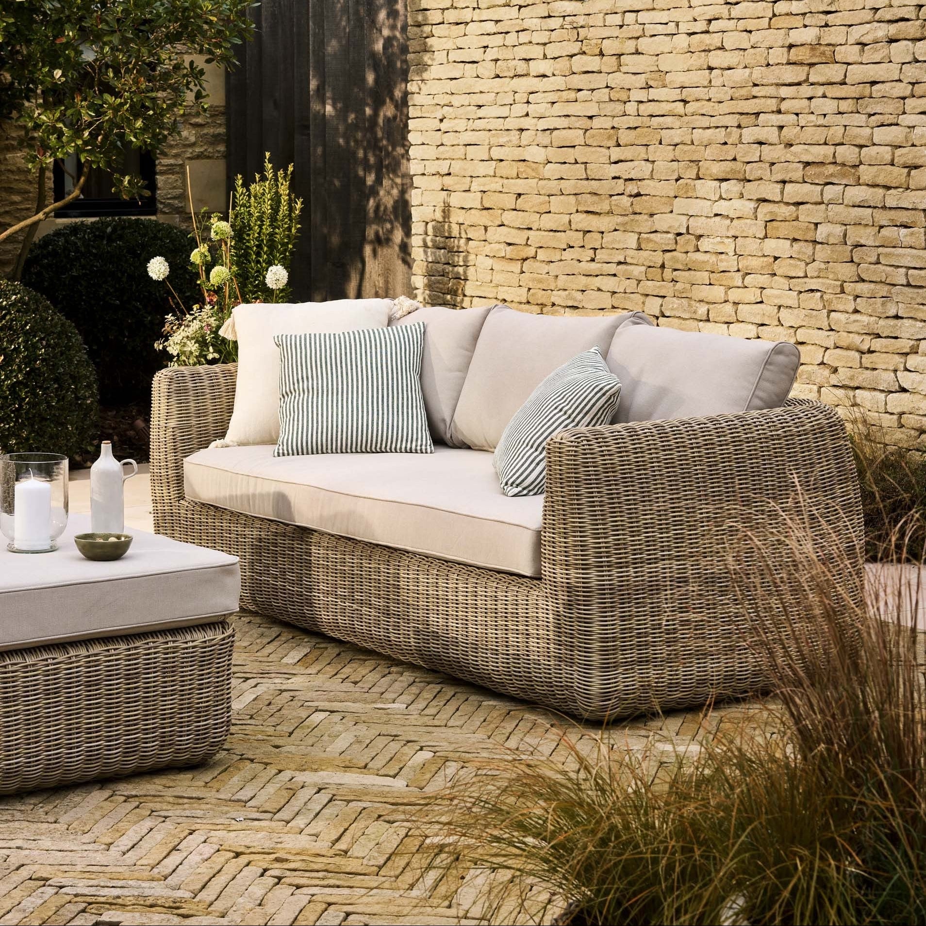 Skala 3 Seater Sofa | Light Rattan