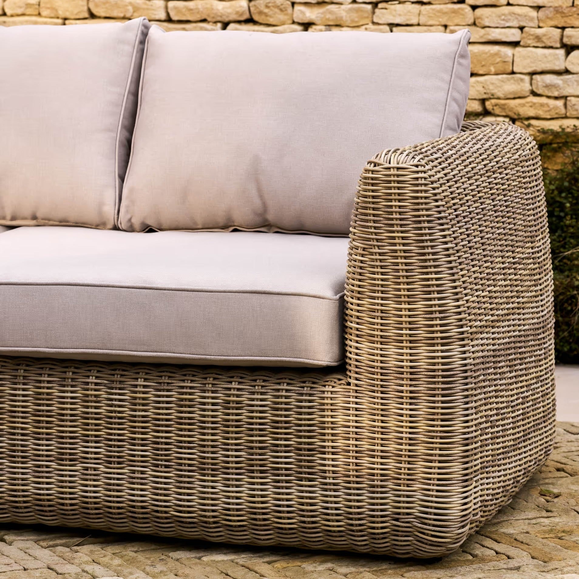 Skala 3 Seater Sofa | Light Rattan