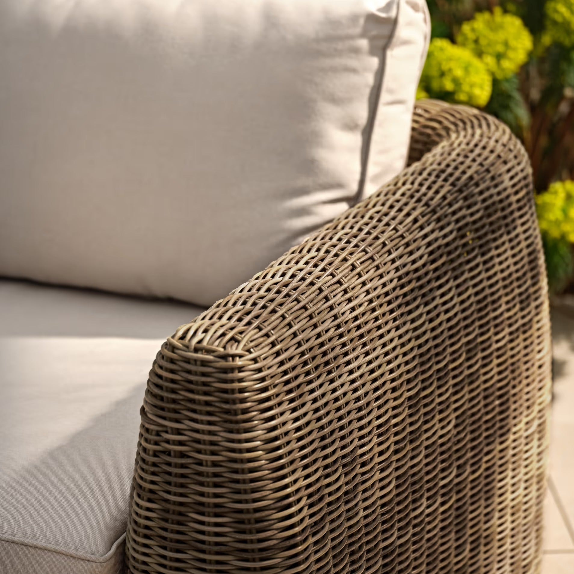 Skala Extra Large Armchair | Dark Rattan