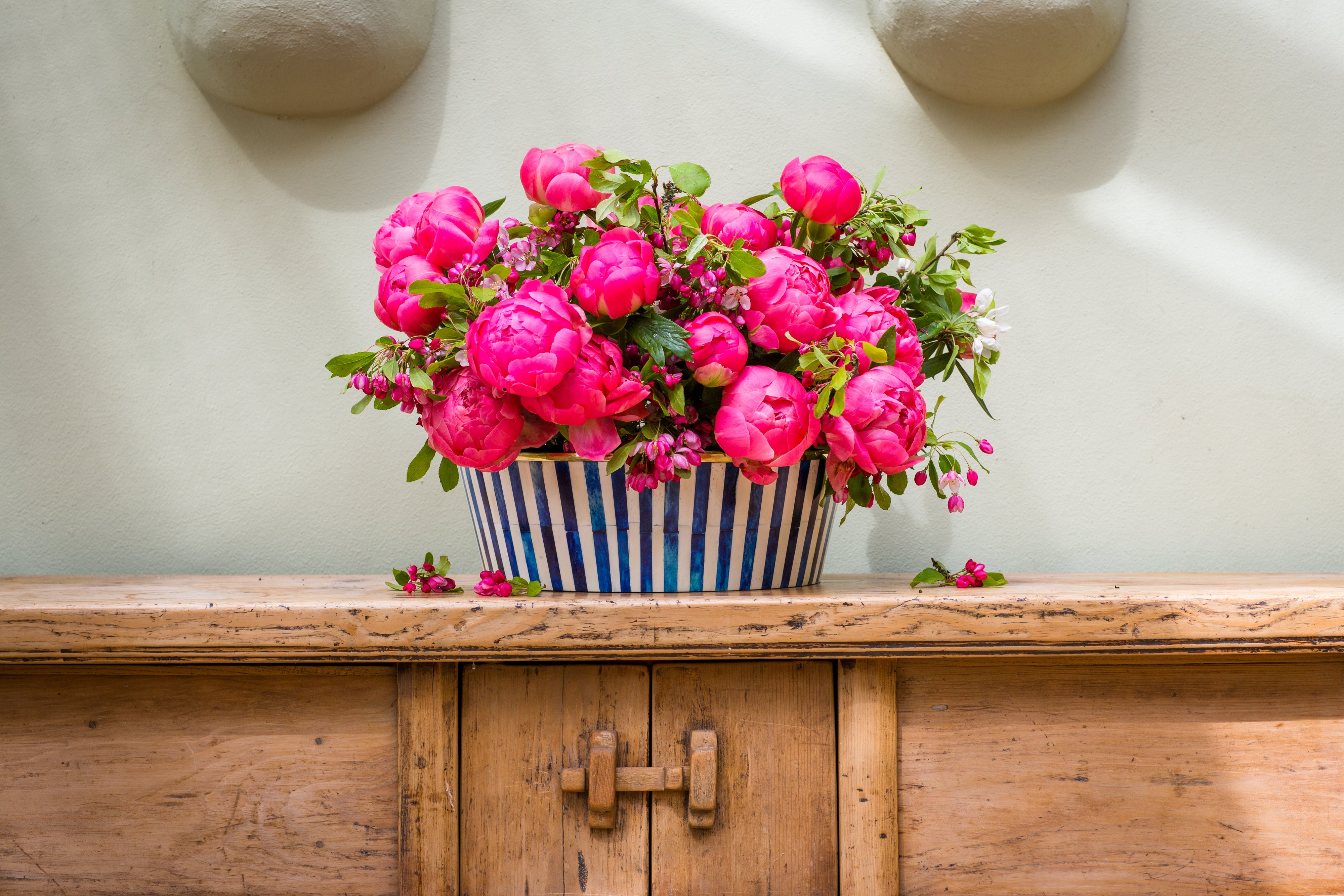 Round Inlay Planter | Large | Blue | Striped