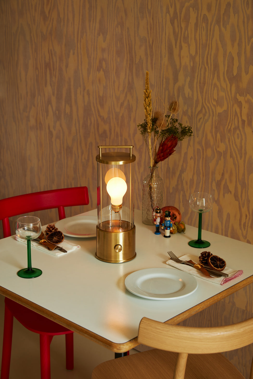 The Muse Portable Lamp