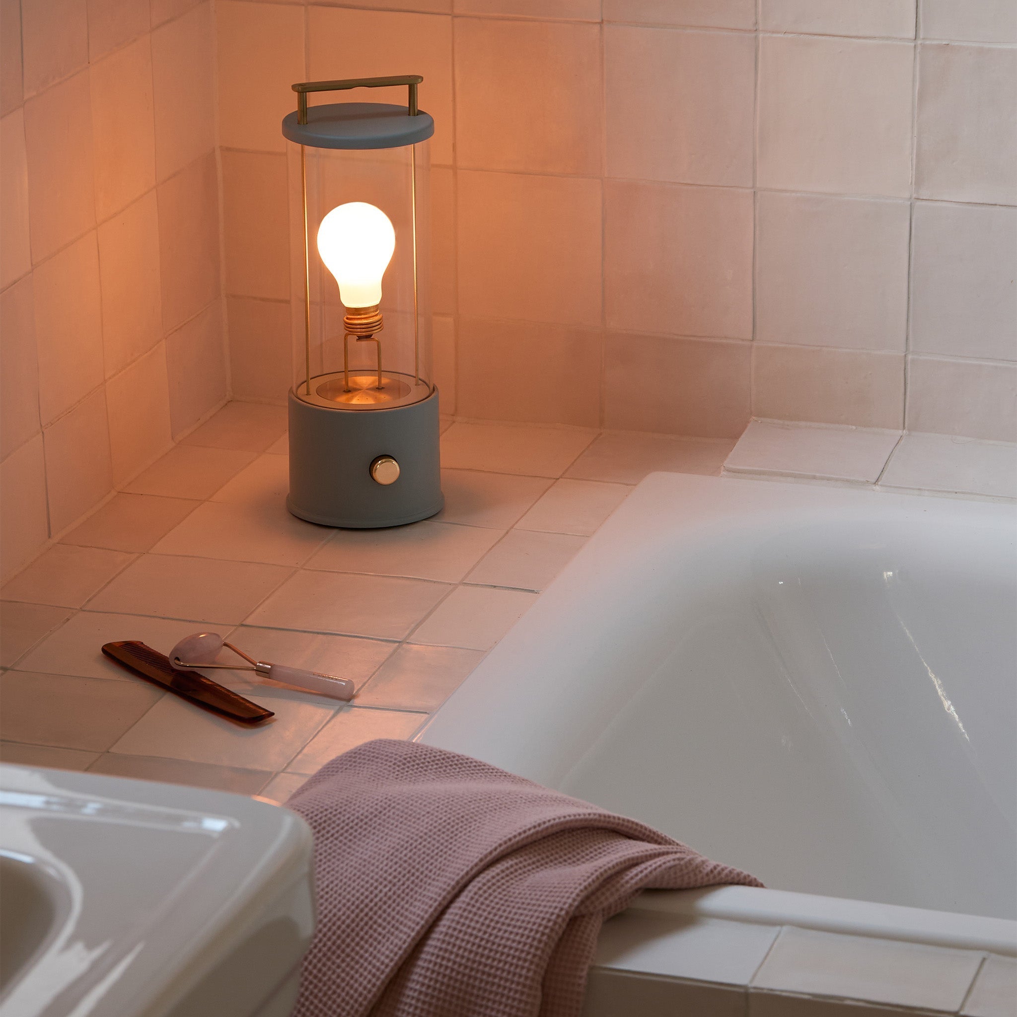 The Muse Portable Lamp