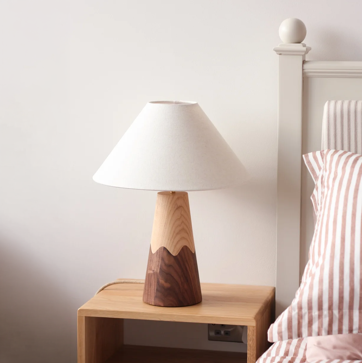 Timbre Lamp Base
