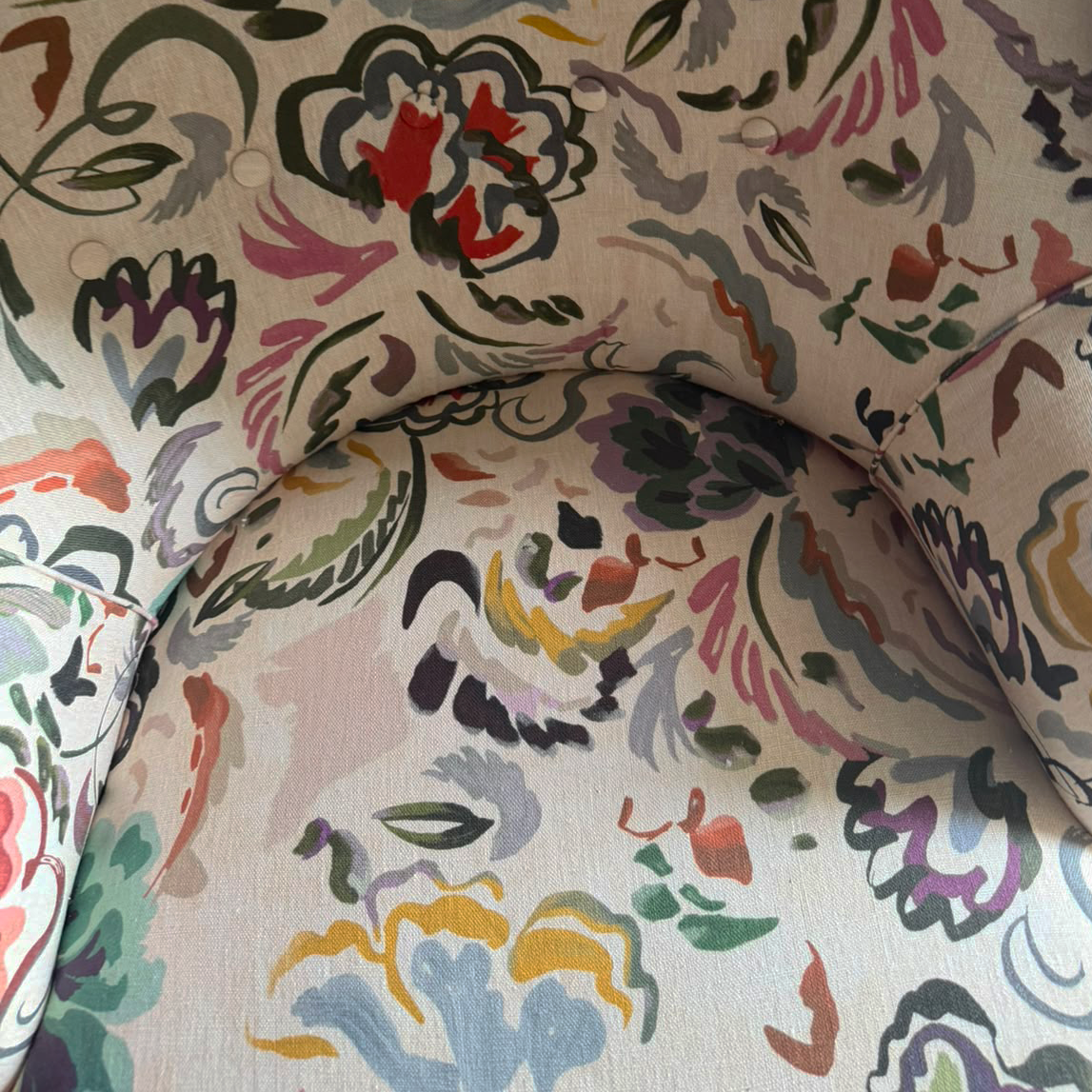 Scroll Back Chair in Bloomsbury Grande Virginia