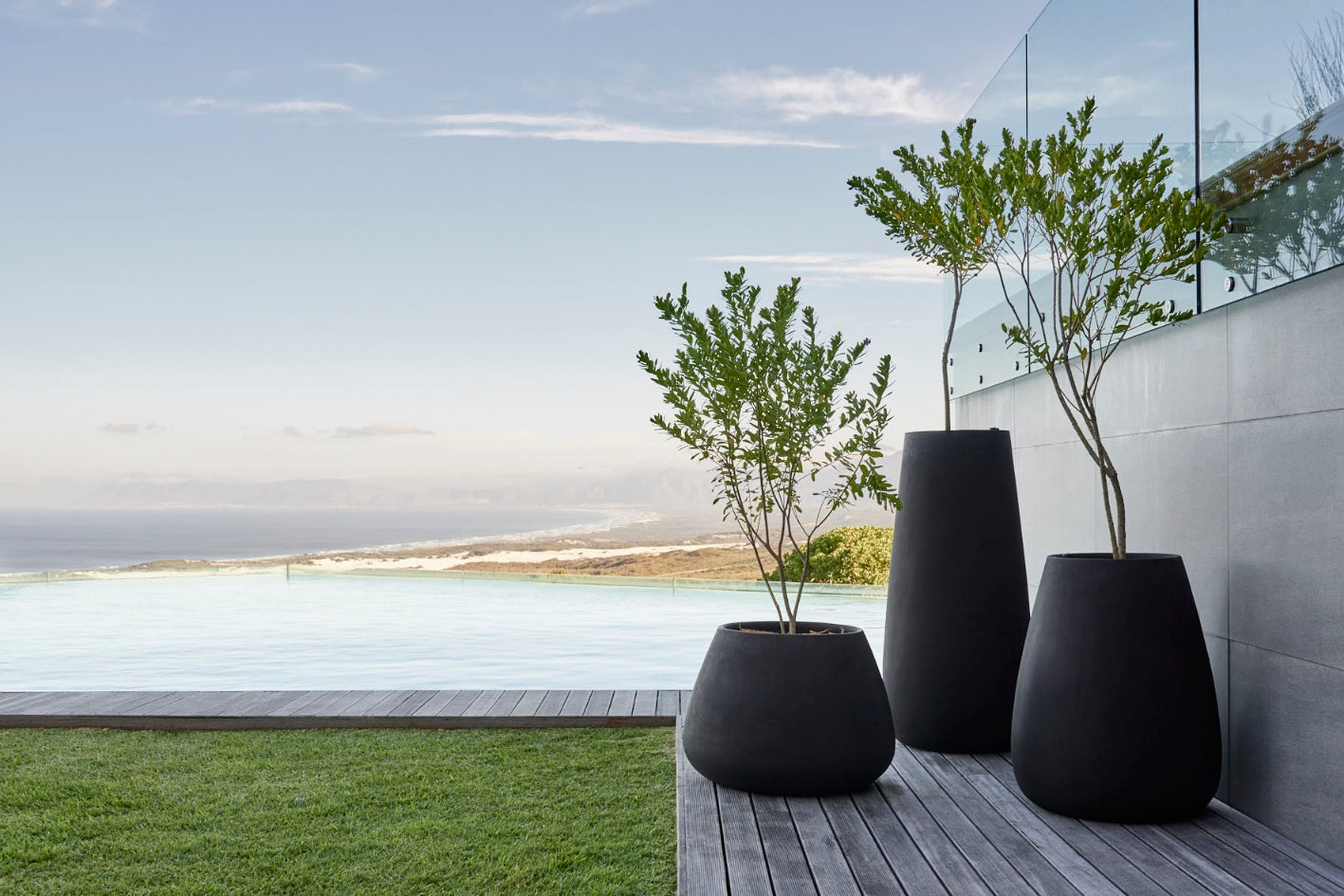 Tuber Stone Planter