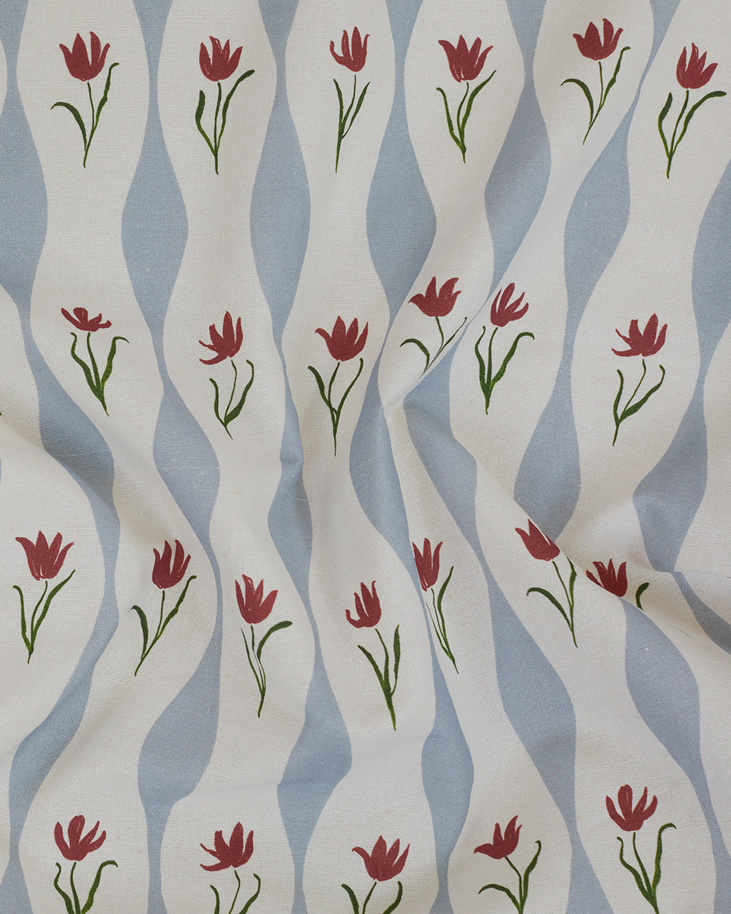 Tulip Wave Linen Fabric | Sky