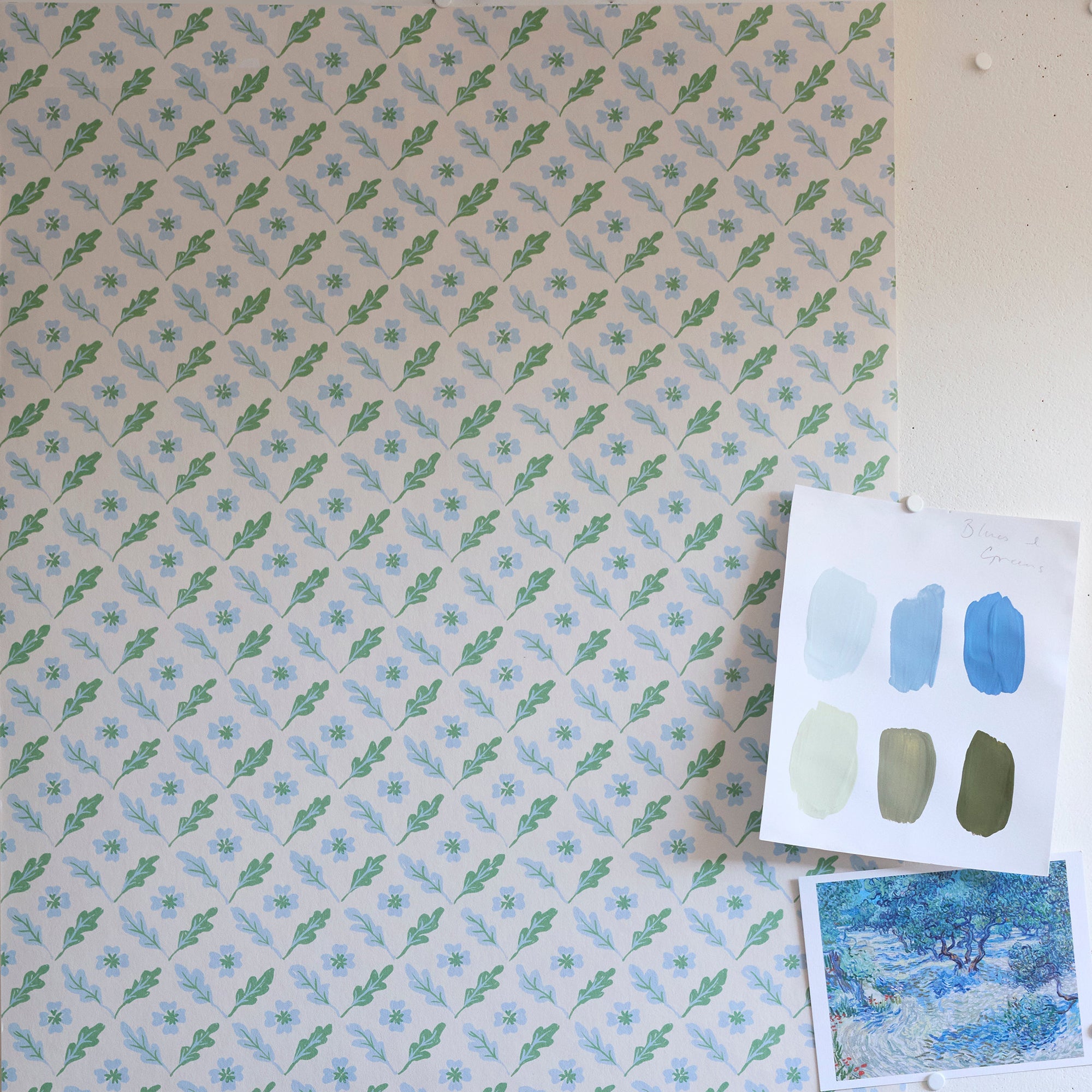 Oxalis Oak wallpaper, peppermint