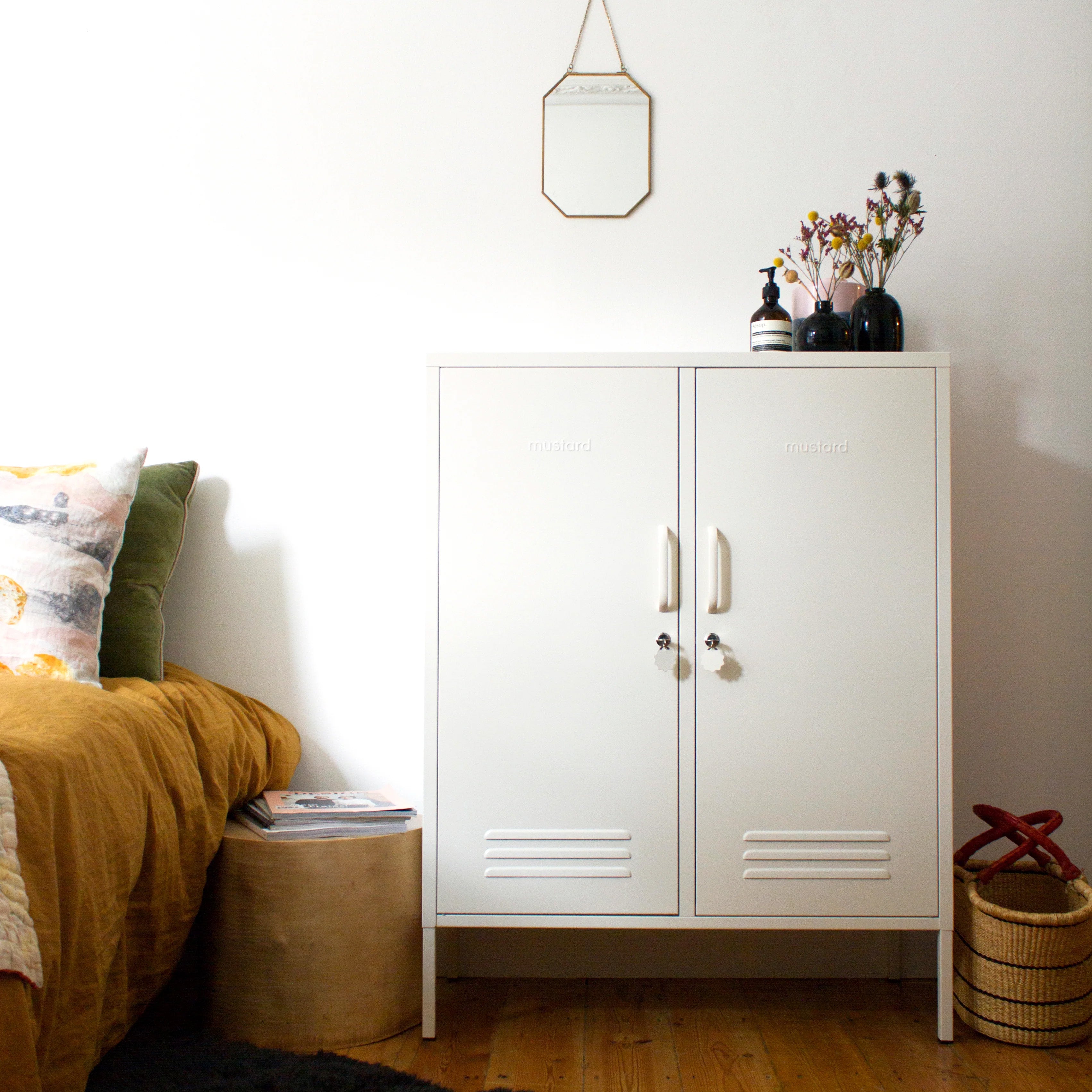 Midi Locker