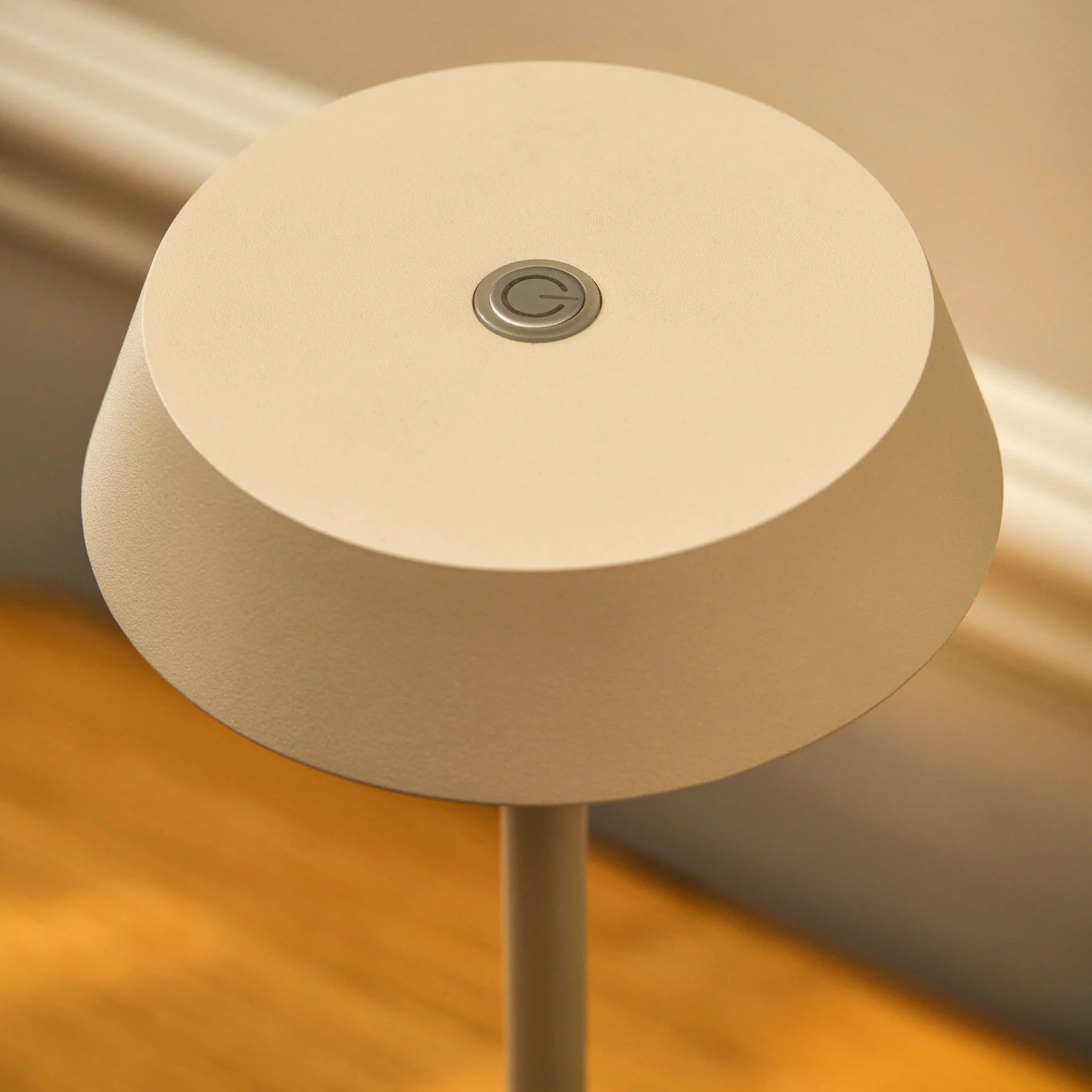 Winstone Slim Rechargable Table Lamp