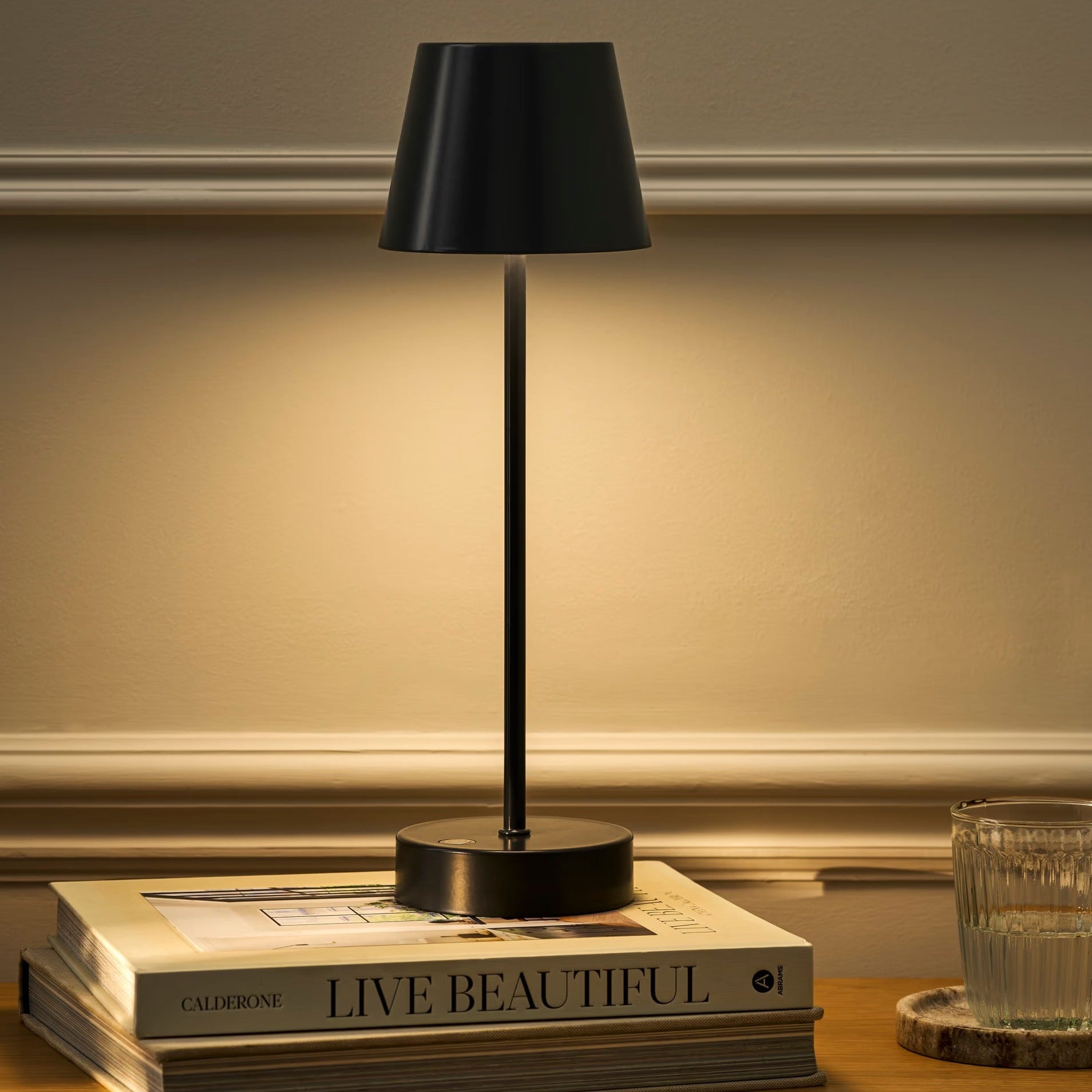 Winstone Rechargable Table Lamp