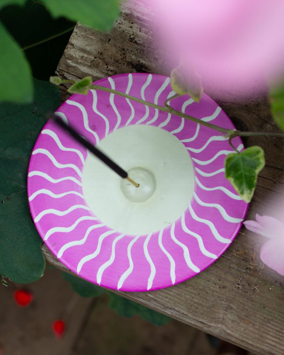 Kenyan Soapstone Round Incense Holder 'Pink Waves'