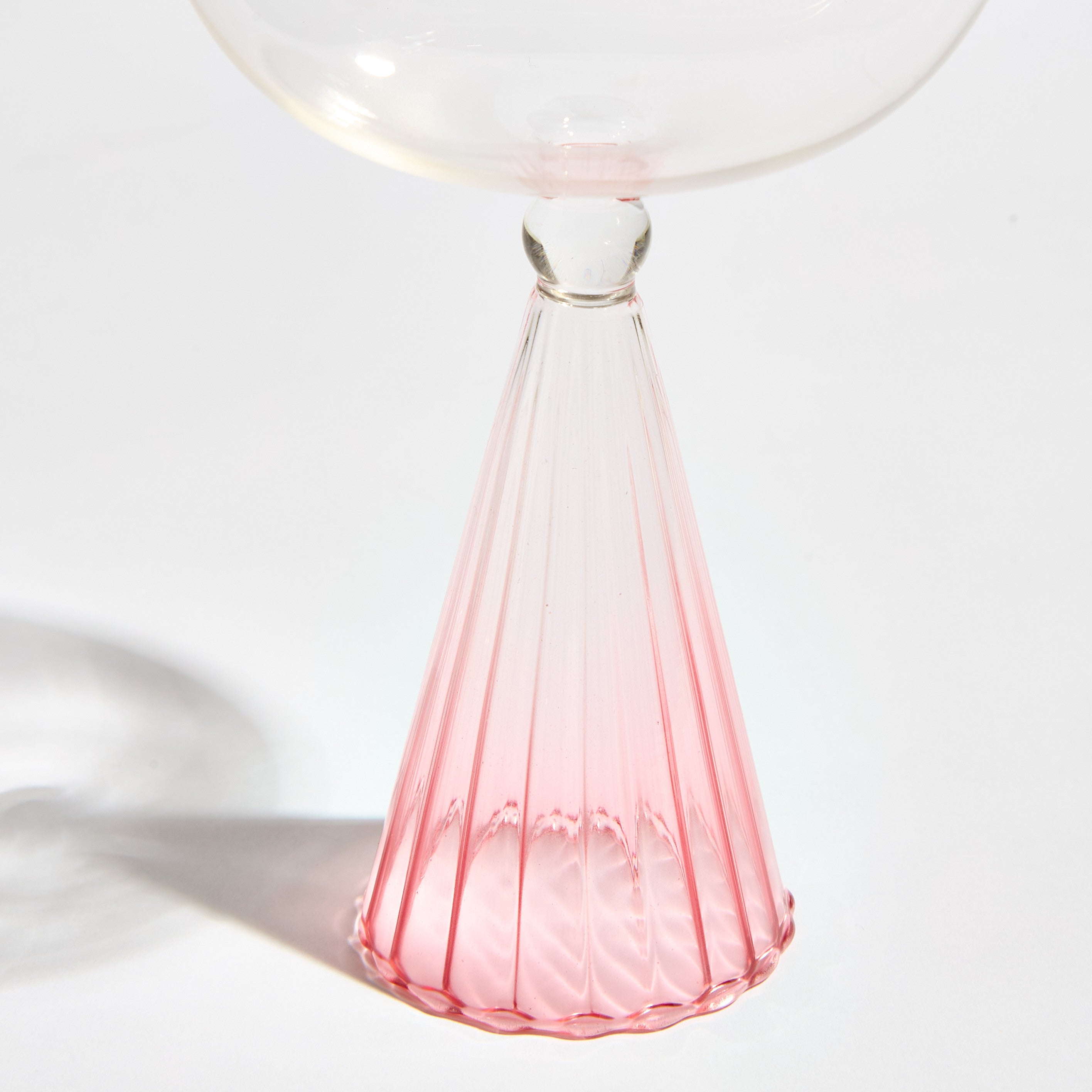 Champagne Glass - Pink Gradient
