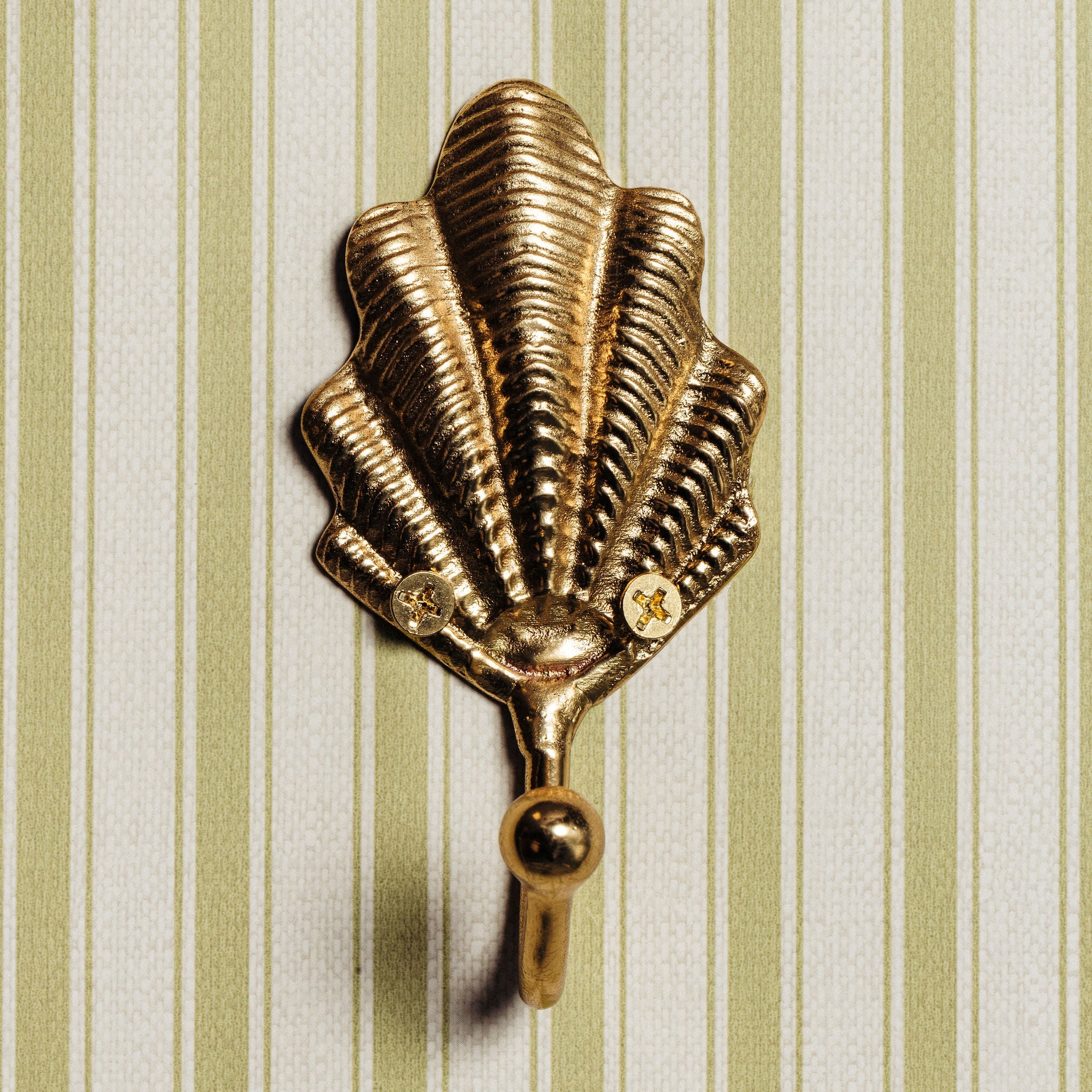 Fiona Brass Hook (Single)